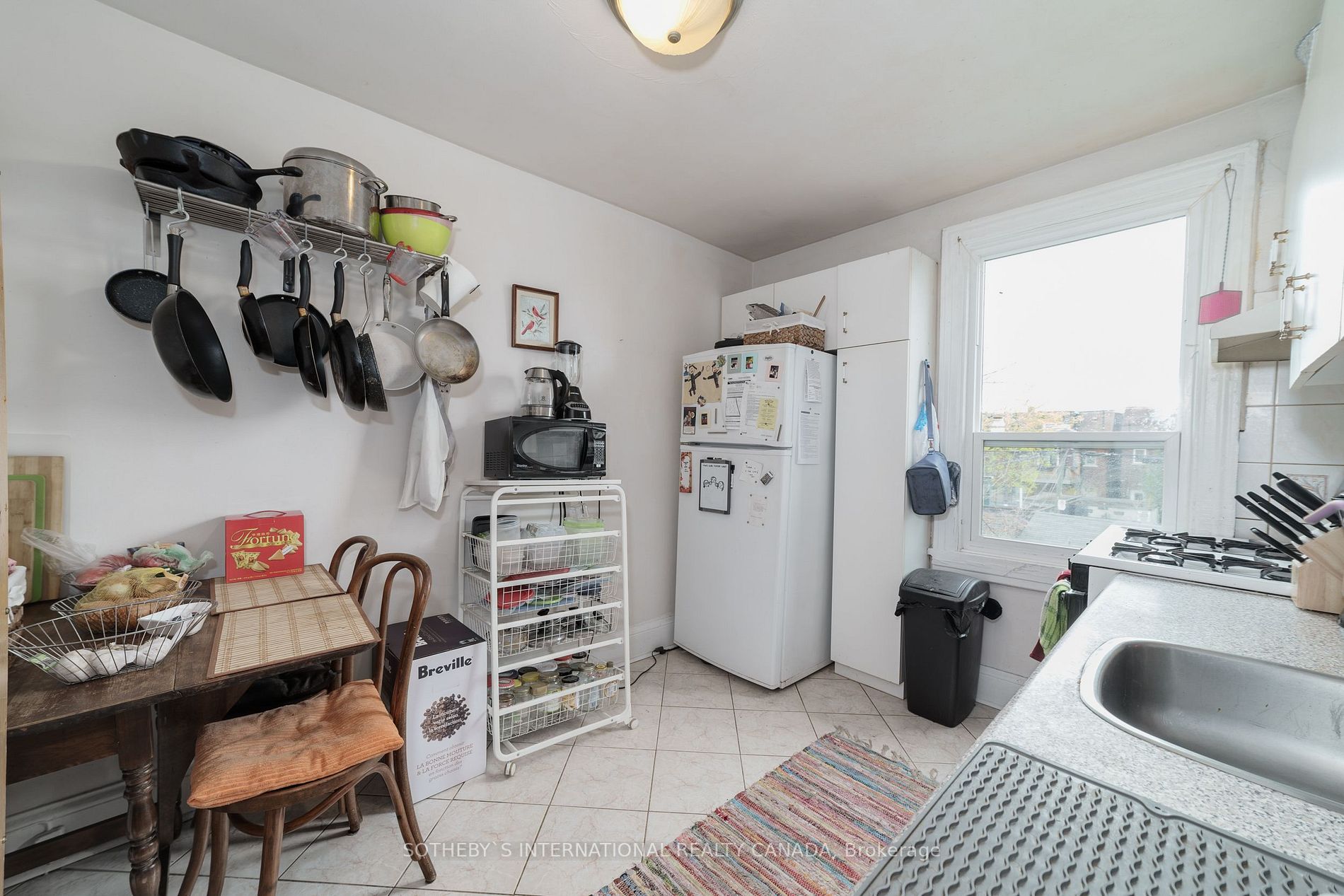 166 Grace St, Toronto, ON M6G3A6 | 5 Bedroom 4 Bathroom Semi-Detached House | Image 11