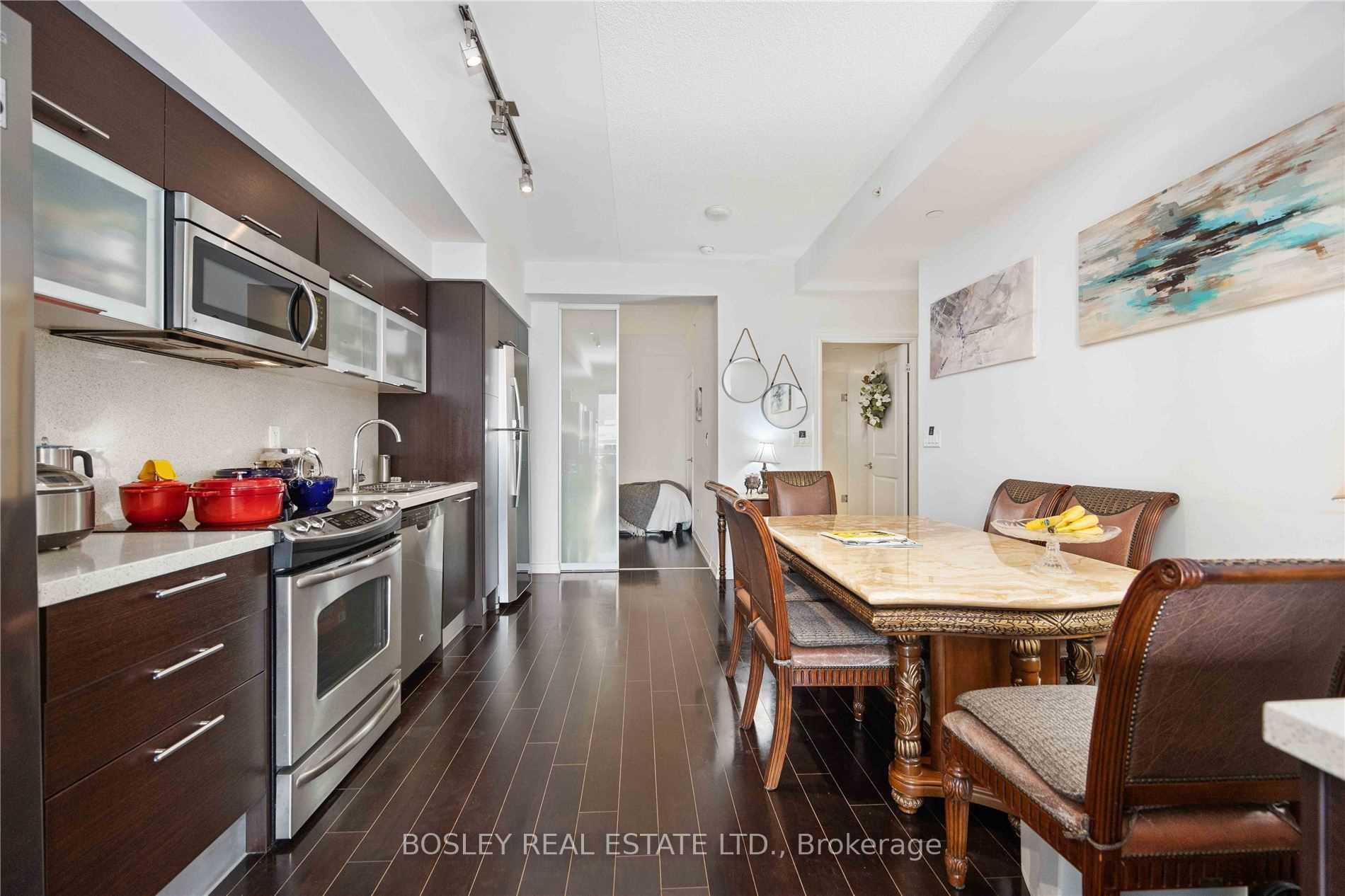 #3408 - 386 Yonge St, Toronto, ON M5B0A5 | 2 Bedroom 2 Bathroom Condo Apt | Image 14