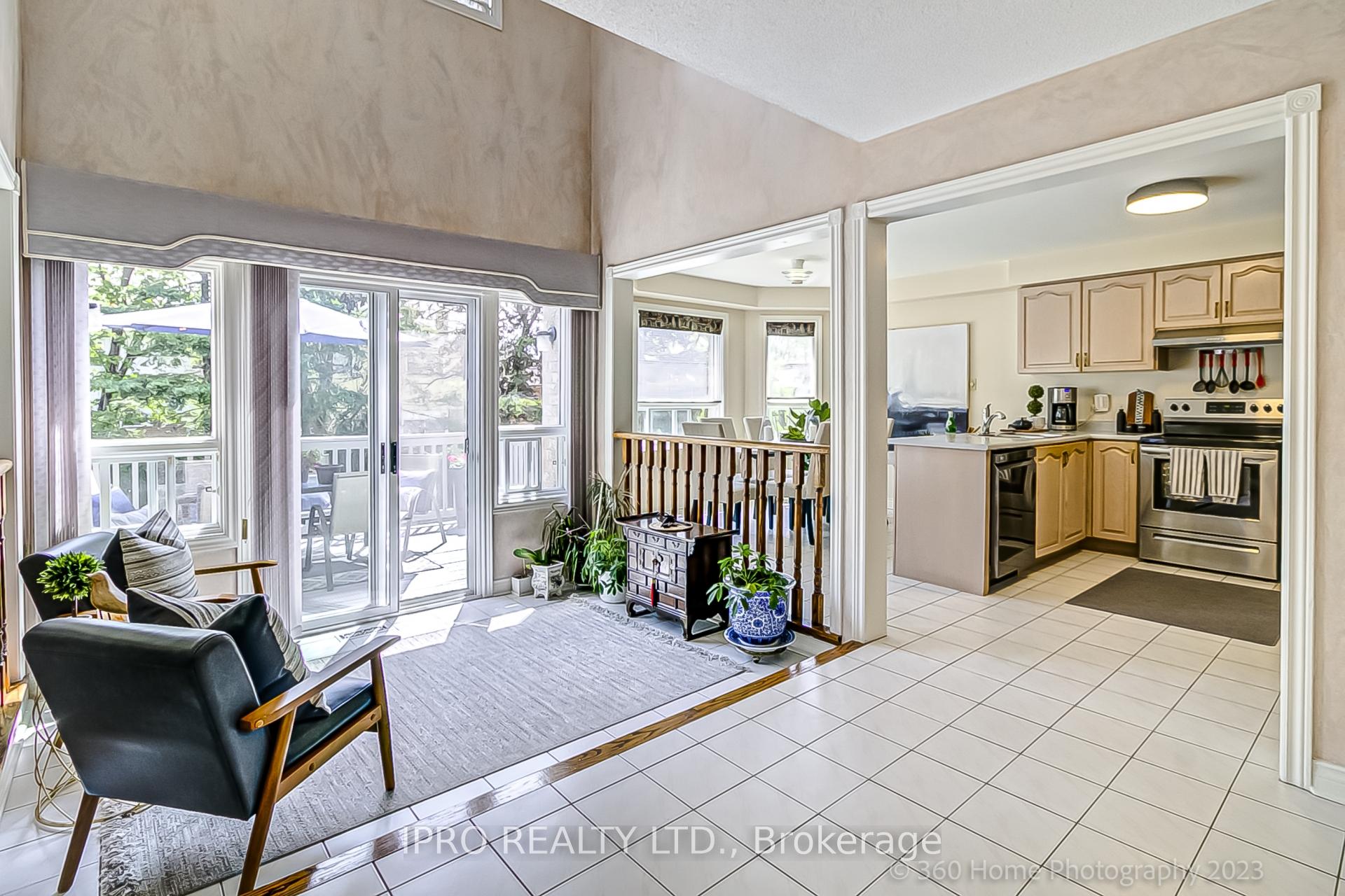 9 Jardin Hill Crt, Toronto, ON M2H3R8 | 5 Bedroom 3 Bathroom Detached House | Image 11