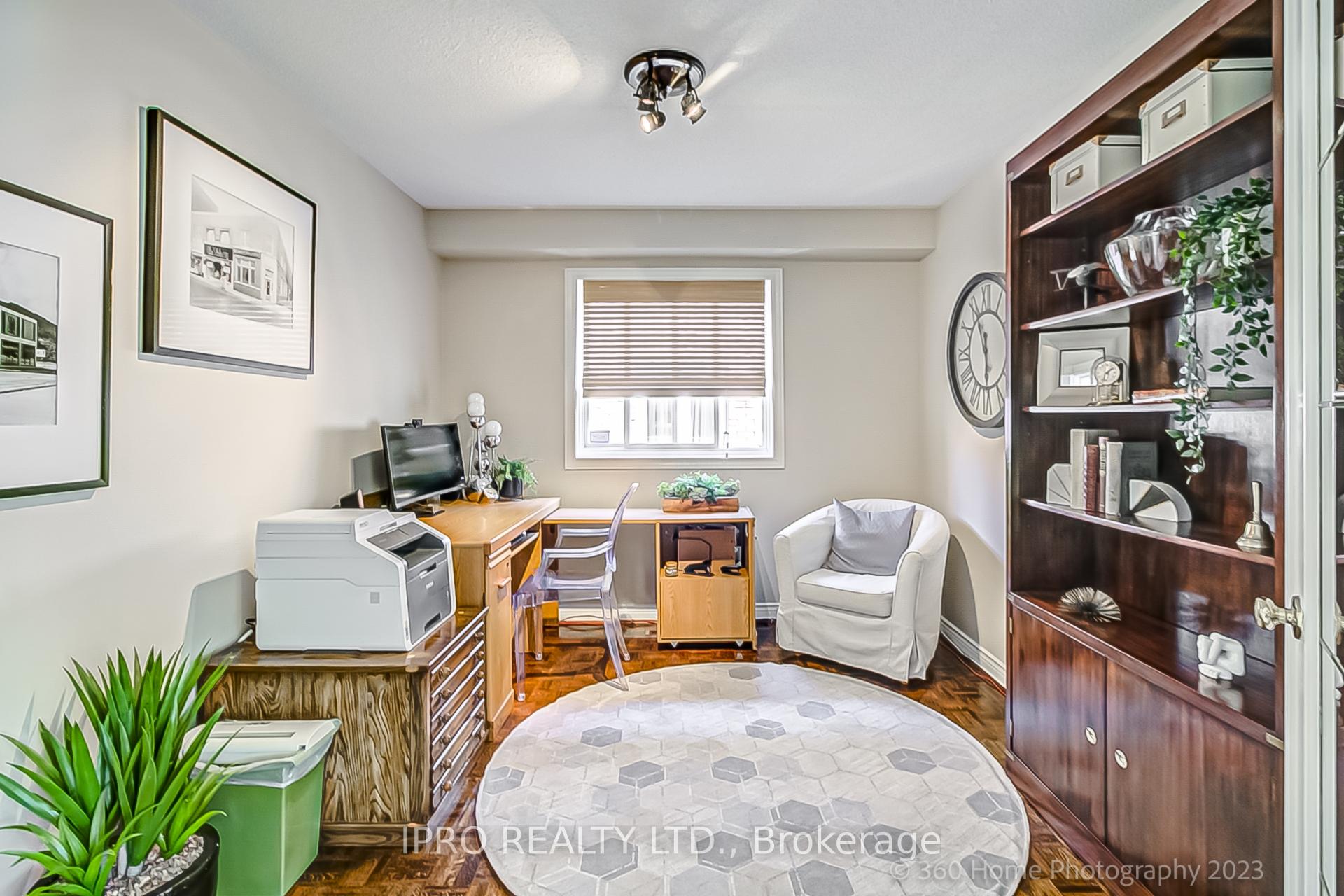 9 Jardin Hill Crt, Toronto, ON M2H3R8 | 5 Bedroom 3 Bathroom Detached House | Image 4