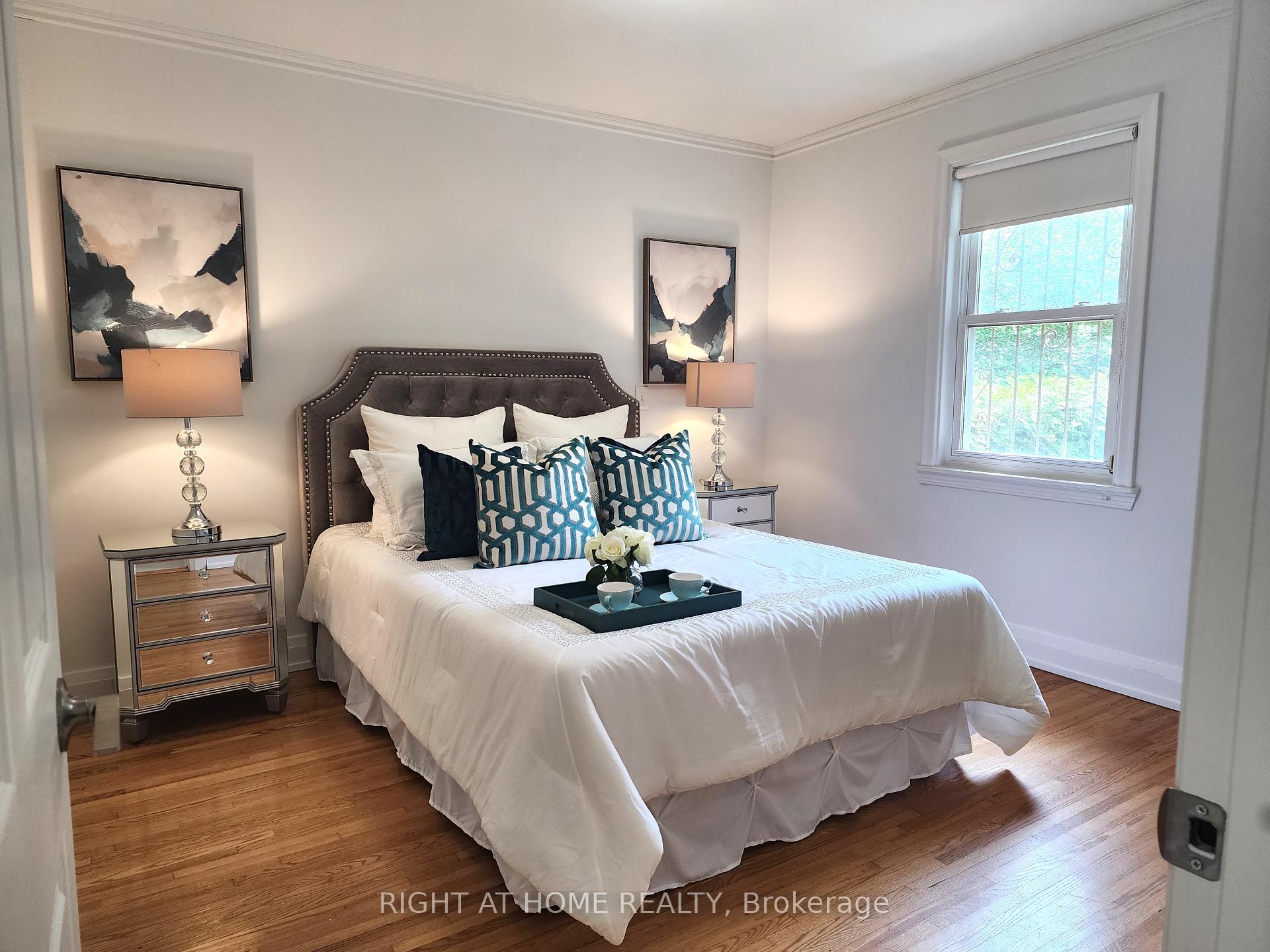 45 Mcallister Rd, Toronto, ON M3H2N1 | 3 Bedroom 3 Bathroom Detached House | Image 10