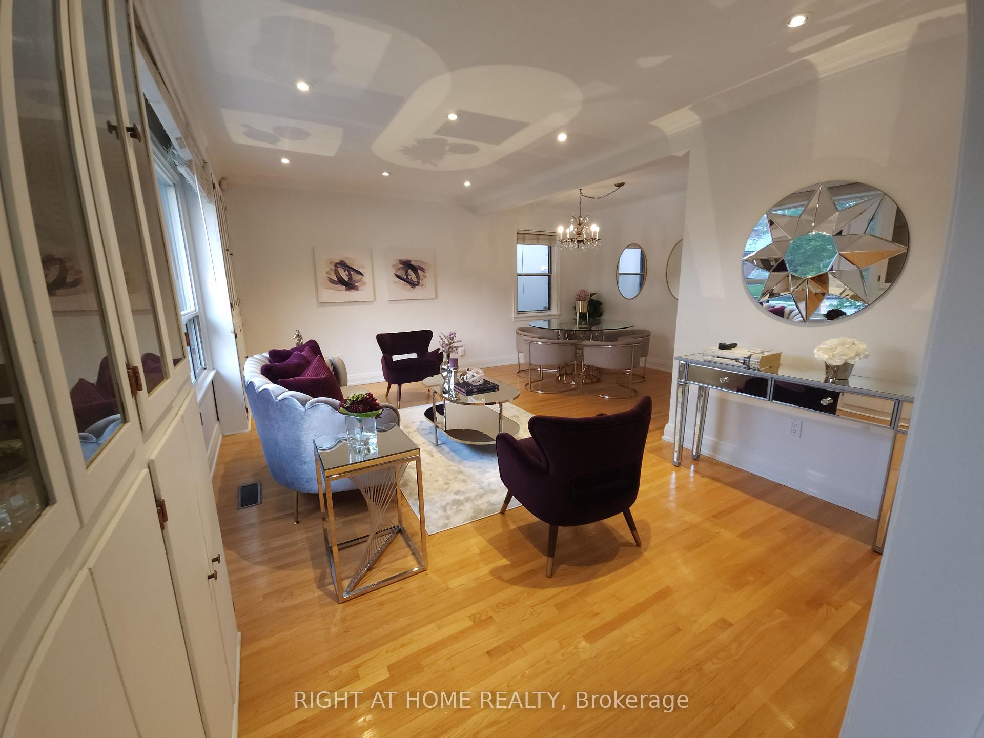 45 Mcallister Rd, Toronto, ON M3H2N1 | 3 Bedroom 3 Bathroom Detached House | Image 3