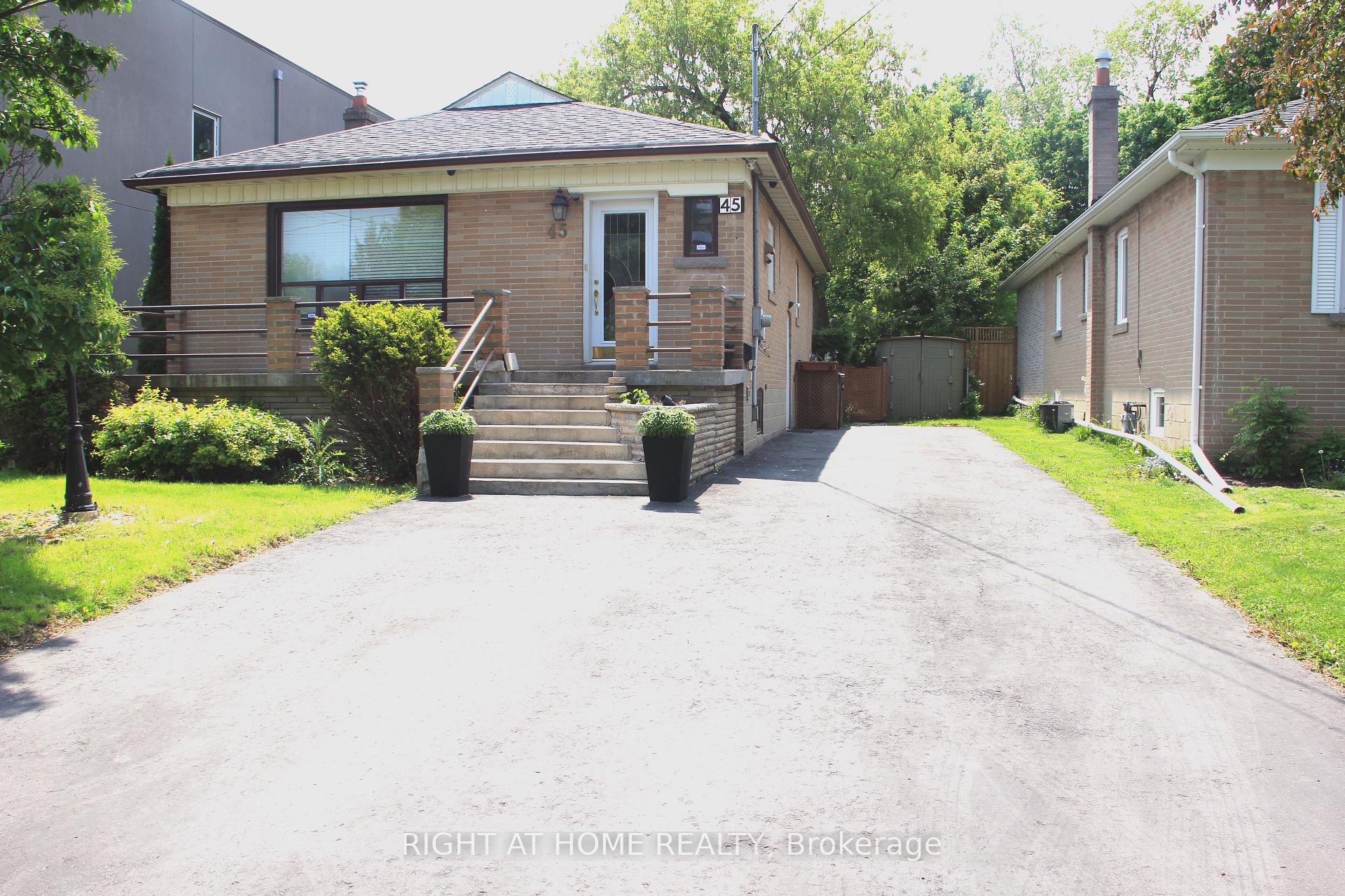 45 Mcallister Rd, Toronto, ON M3H2N1 | 3 Bedroom 3 Bathroom Detached House | Image 4