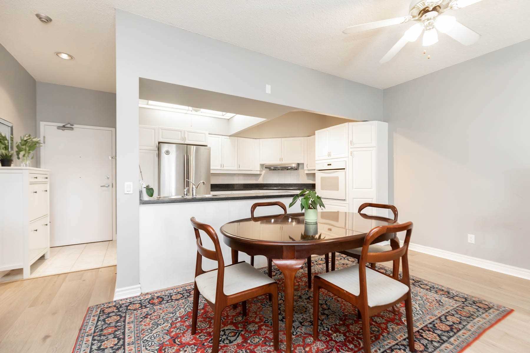 #109 - 211 Randolph Rd, Toronto, ON M4G4H1 | 2 Bedroom 2 Bathroom Condo Apt | Image 11