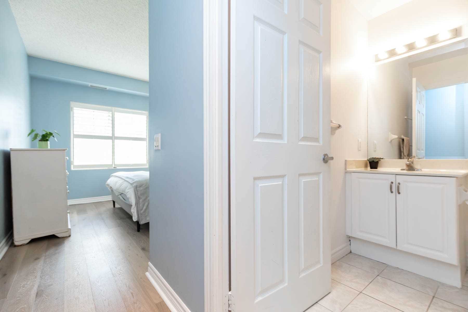 #109 - 211 Randolph Rd, Toronto, ON M4G4H1 | 2 Bedroom 2 Bathroom Condo Apt | Image 26