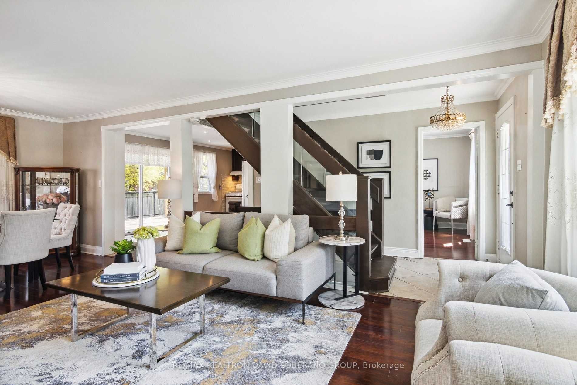 95 Collinson Blvd, Toronto, ON M3H3C2 | 3 Bedroom 2 Bathroom Detached House | Image 9