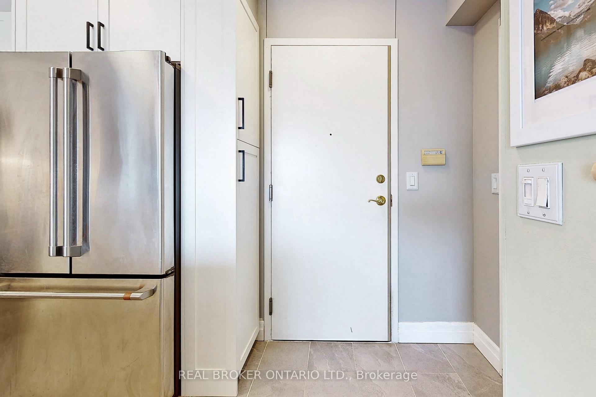 #505 - 1801 Bayview Ave, Toronto, ON M4G4K2 | 2 Bedroom 2 Bathroom Condo Apt | Image 5