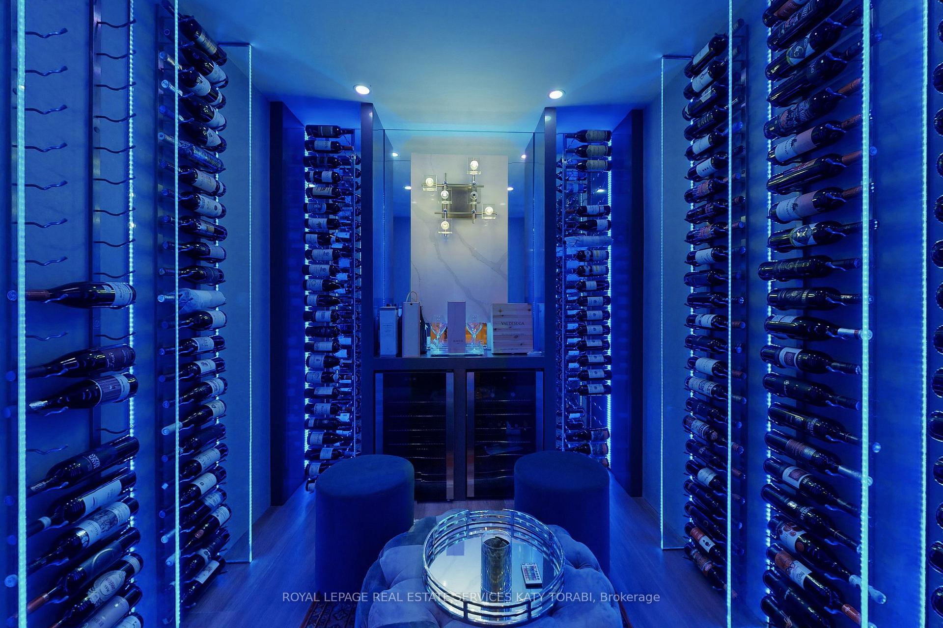 26 Lauderdale Dr, Toronto, ON M2L2A9 | 4 Bedroom 10 Bathroom Detached House | Image 32