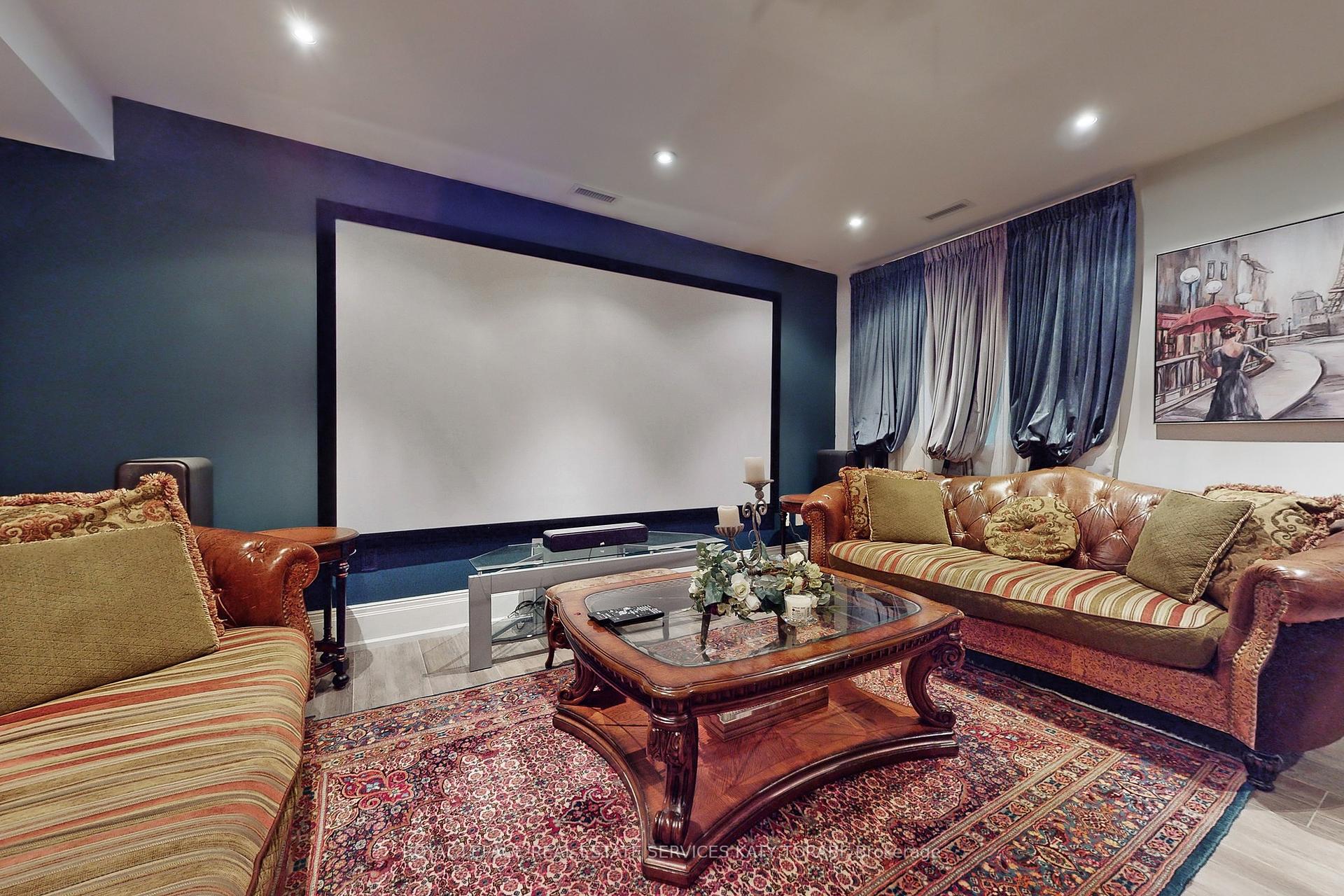 26 Lauderdale Dr, Toronto, ON M2L2A9 | 4 Bedroom 10 Bathroom Detached House | Image 34