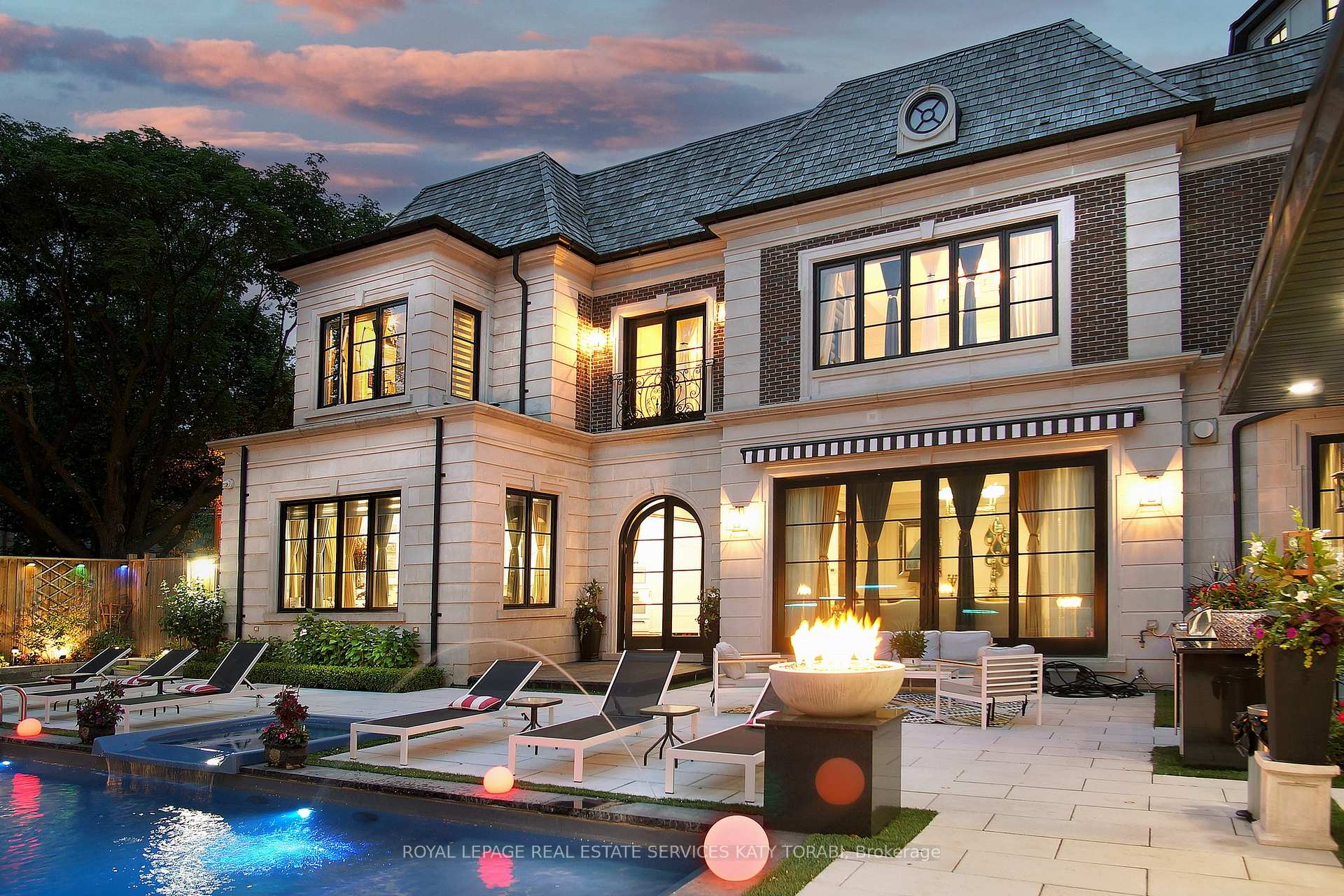 26 Lauderdale Dr, Toronto, ON M2L2A9 | 4 Bedroom 10 Bathroom Detached House | Image 39