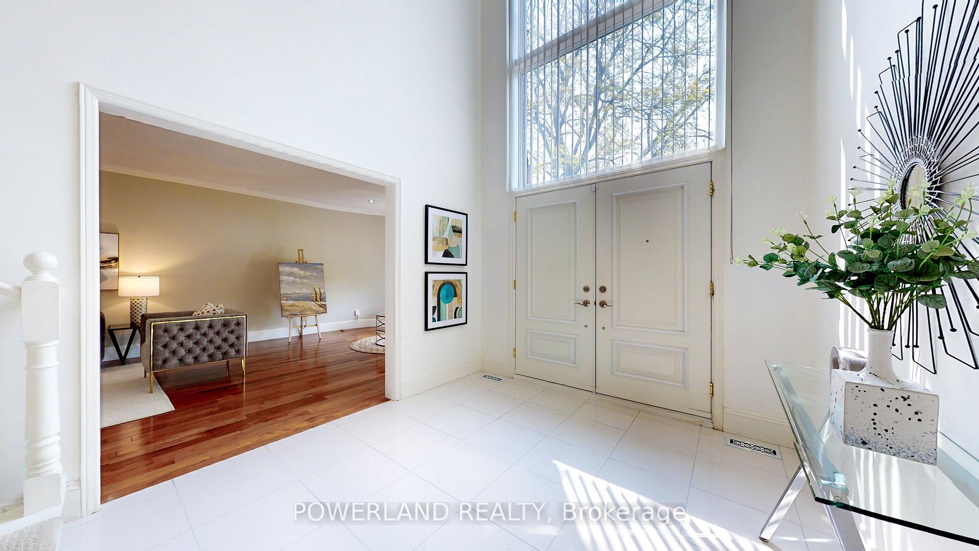 42 Garnier Crt N, Toronto, ON M2M4C9 | 4 Bedroom 3 Bathroom Detached House | Image 3