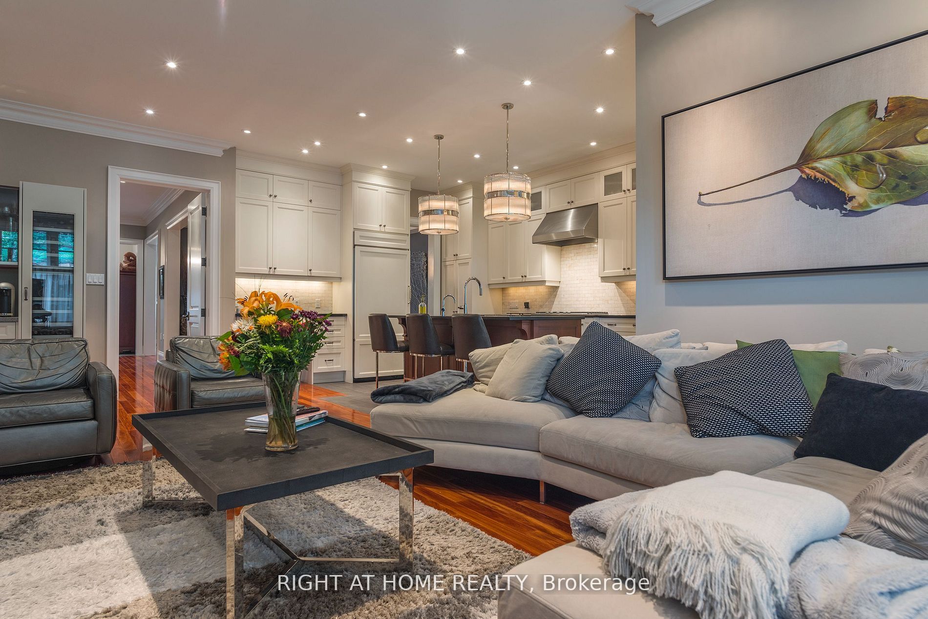 111 Hillsdale Ave E, Toronto, ON M4S1T4 | 3 Bedroom 4 Bathroom Detached House | Image 4