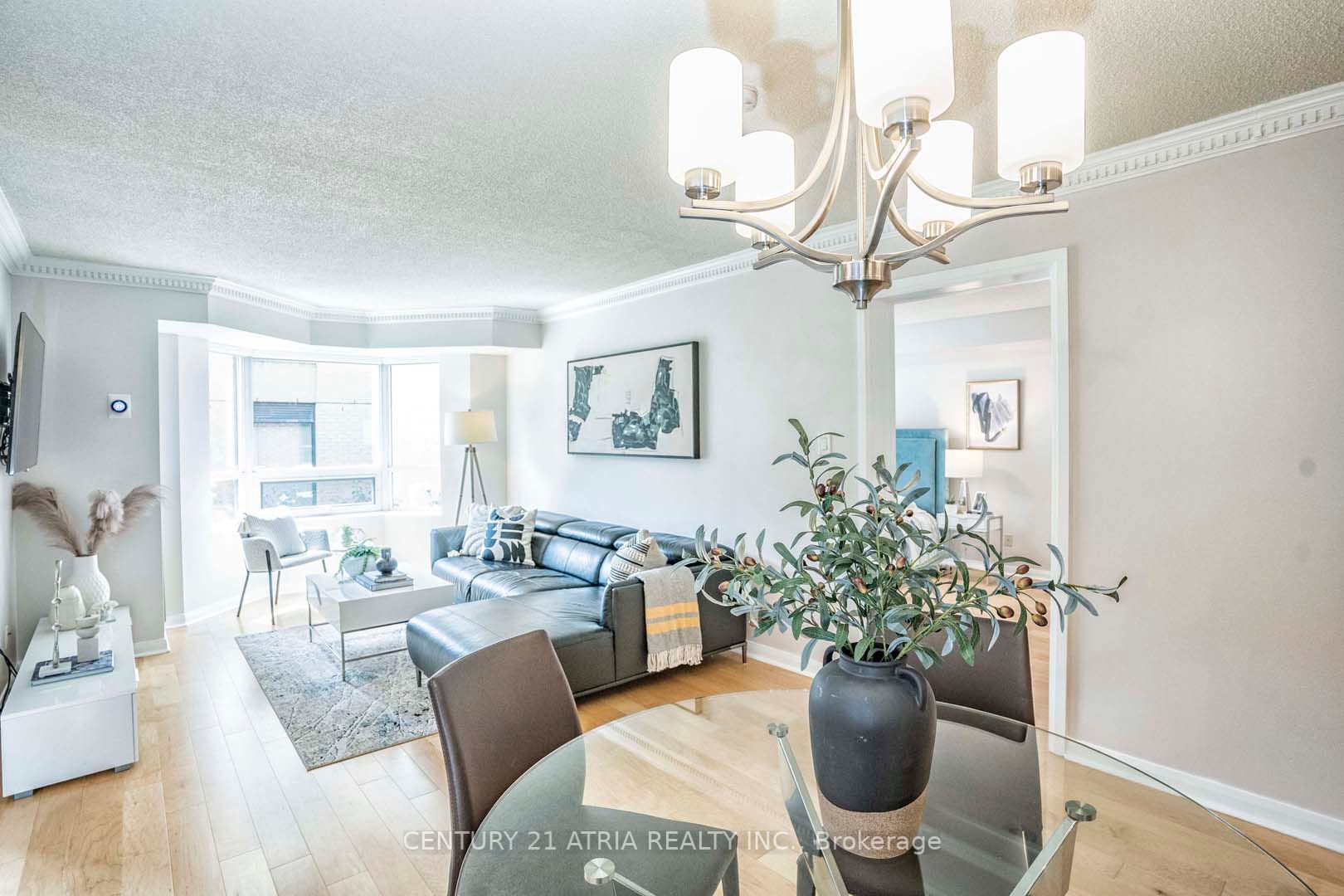 #306 - 18 Beverley St, Toronto, ON M5T3L2 | 2 Bedroom 2 Bathroom Condo Apt | Image 11