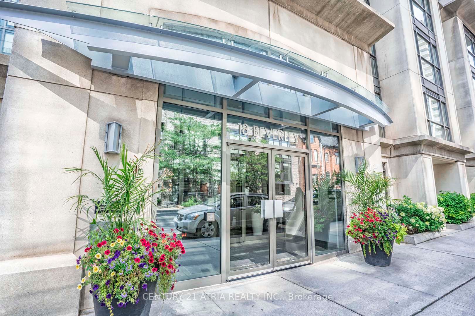 #306 - 18 Beverley St, Toronto, ON M5T3L2 | 2 Bedroom 2 Bathroom Condo Apt | Image 2