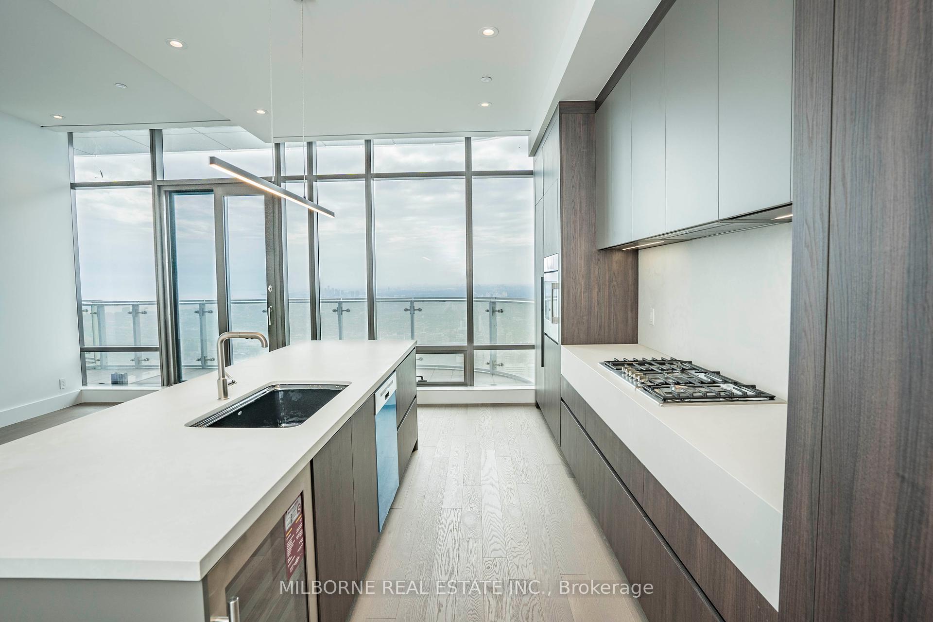 #7503 - 1 Bloor St E, Toronto, ON M4W1A9 | 3 Bedroom 4 Bathroom Condo Apt | Image 6