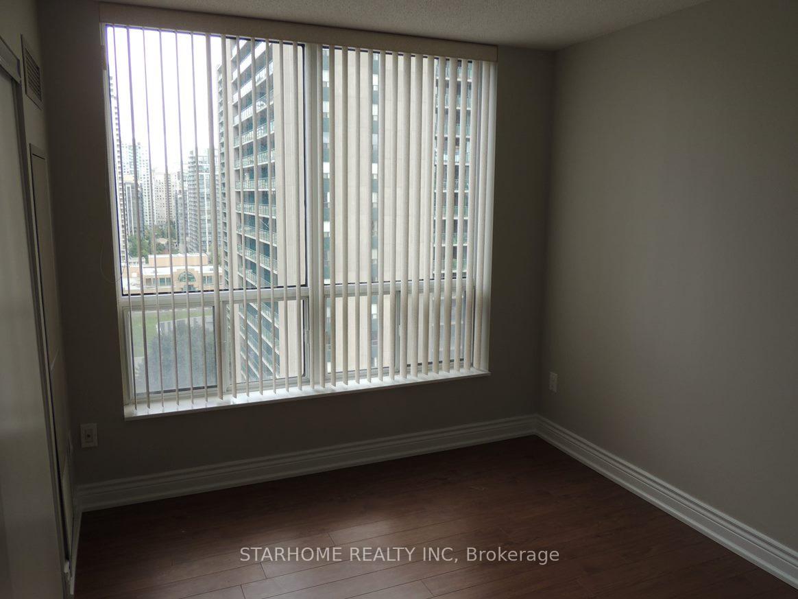 #1808 - 33 Sheppard Ave E, Toronto, ON M2N7K1 | 2 Bedroom 2 Bathroom Condo Apt | Image 8