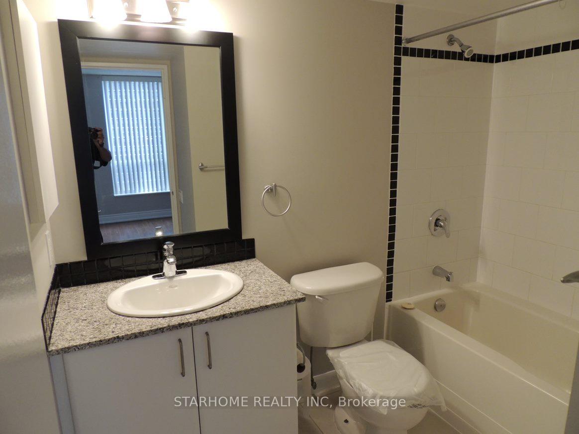 #1808 - 33 Sheppard Ave E, Toronto, ON M2N7K1 | 2 Bedroom 2 Bathroom Condo Apt | Image 9