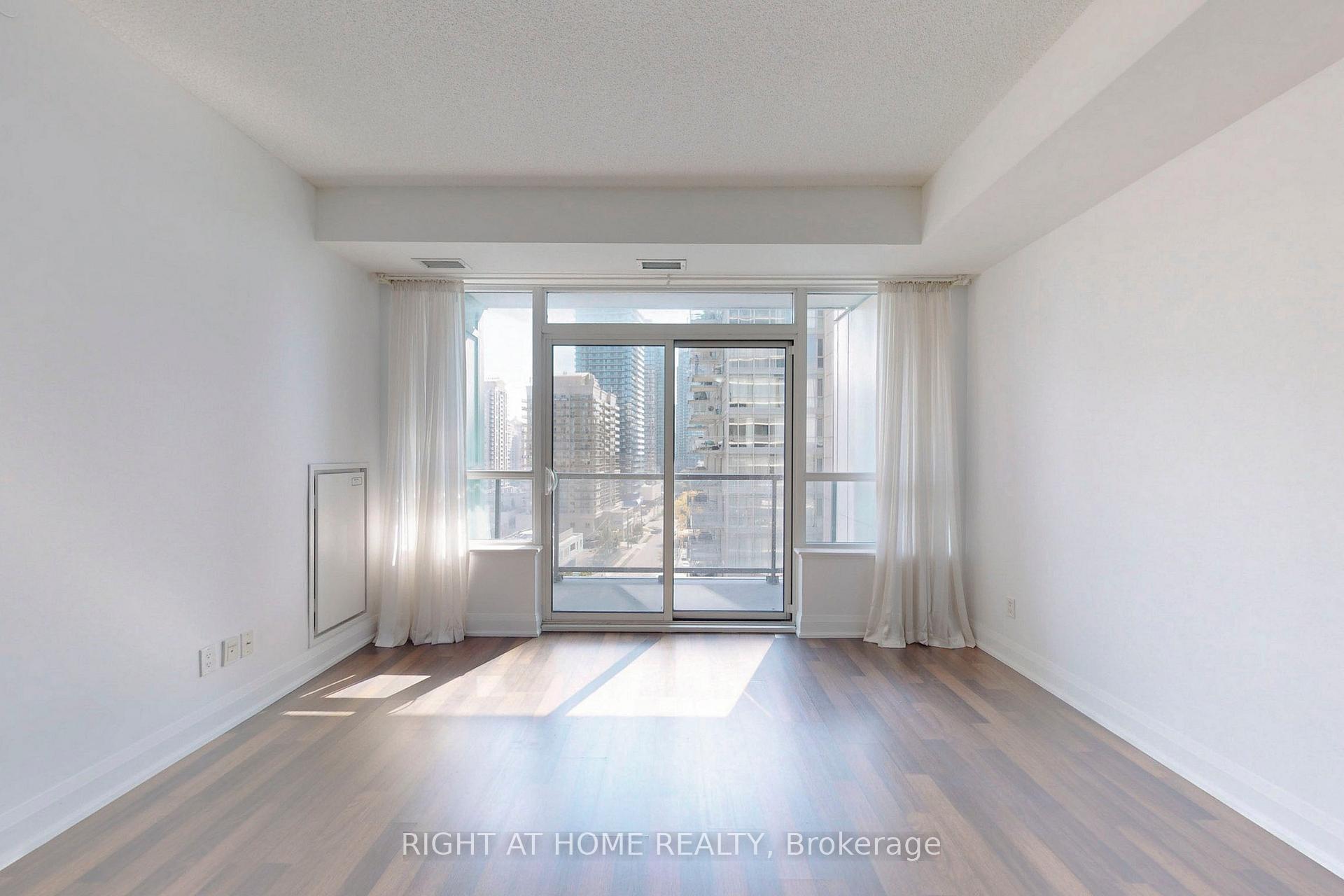 #902 - 68 Canterbury Pl, Toronto, ON M2N0H8 | 2 Bedroom 2 Bathroom Condo Apt | Image 10