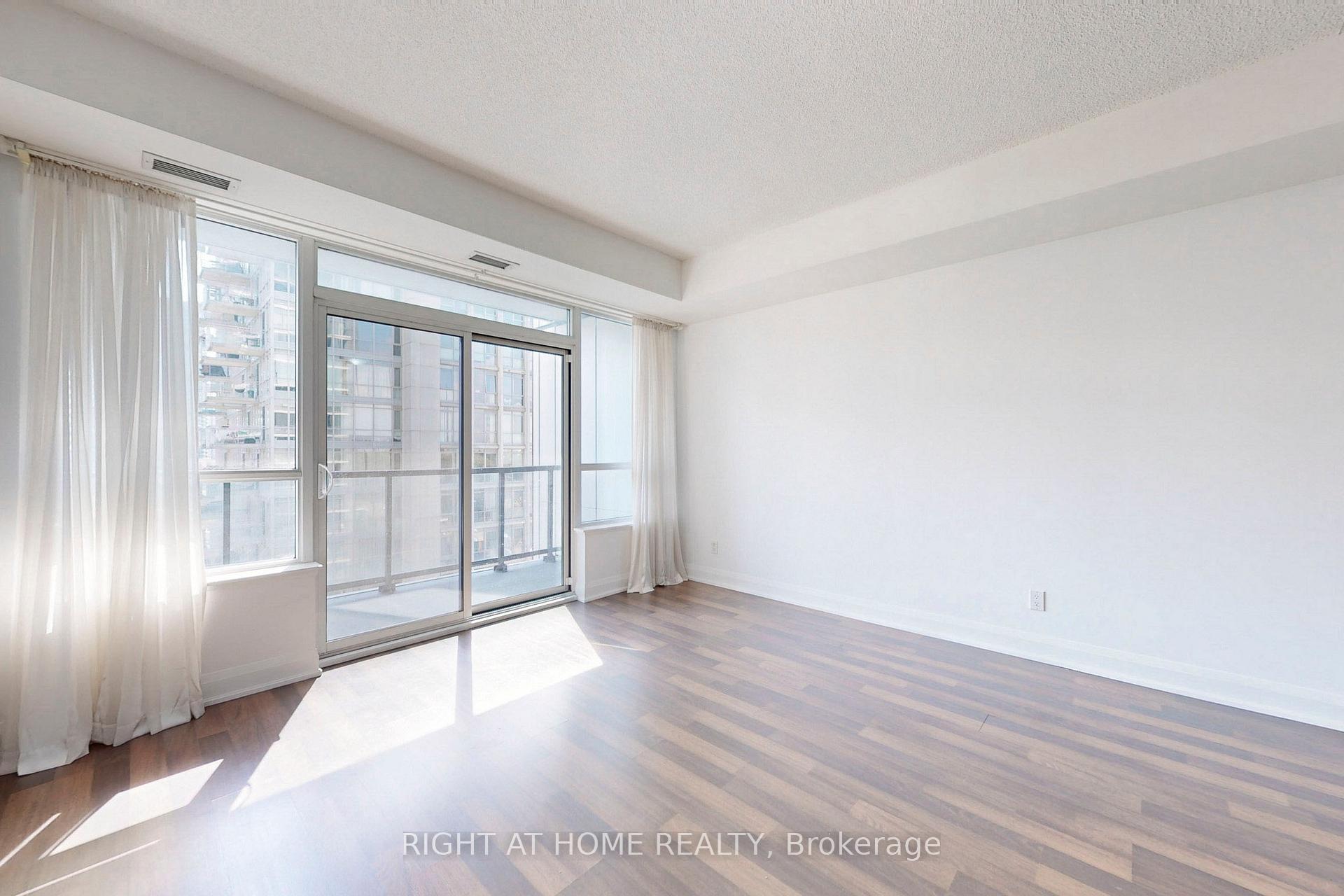 #902 - 68 Canterbury Pl, Toronto, ON M2N0H8 | 2 Bedroom 2 Bathroom Condo Apt | Image 11