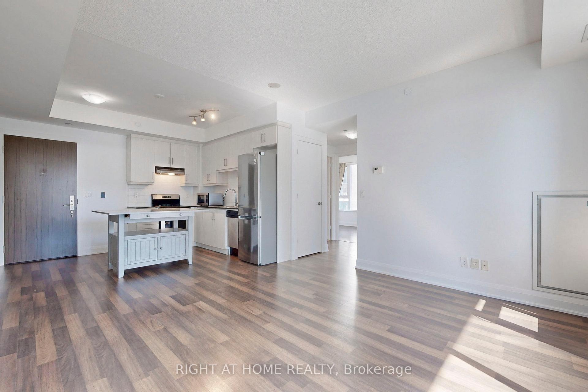 #902 - 68 Canterbury Pl, Toronto, ON M2N0H8 | 2 Bedroom 2 Bathroom Condo Apt | Image 13