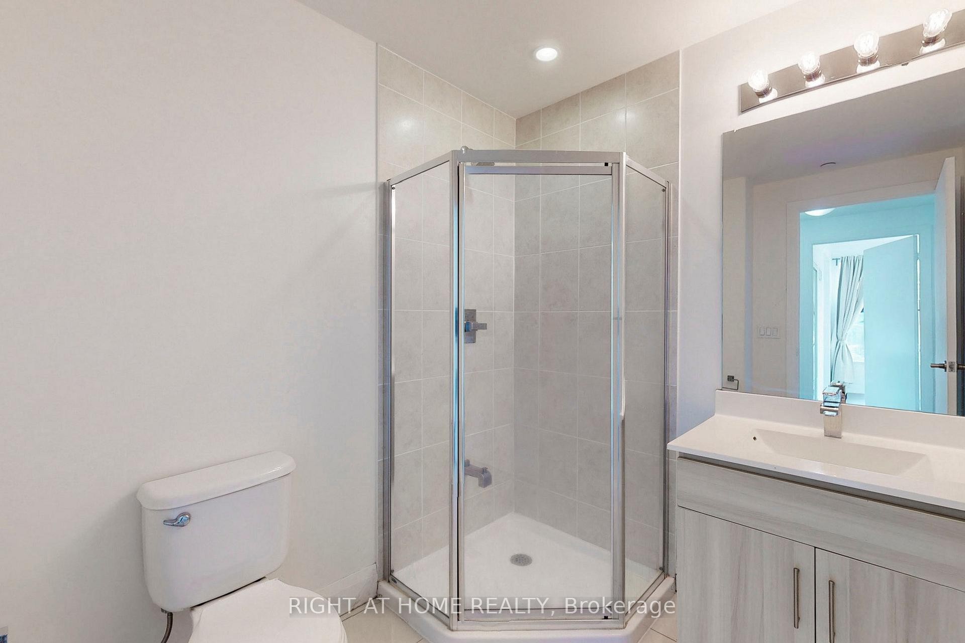 #902 - 68 Canterbury Pl, Toronto, ON M2N0H8 | 2 Bedroom 2 Bathroom Condo Apt | Image 29