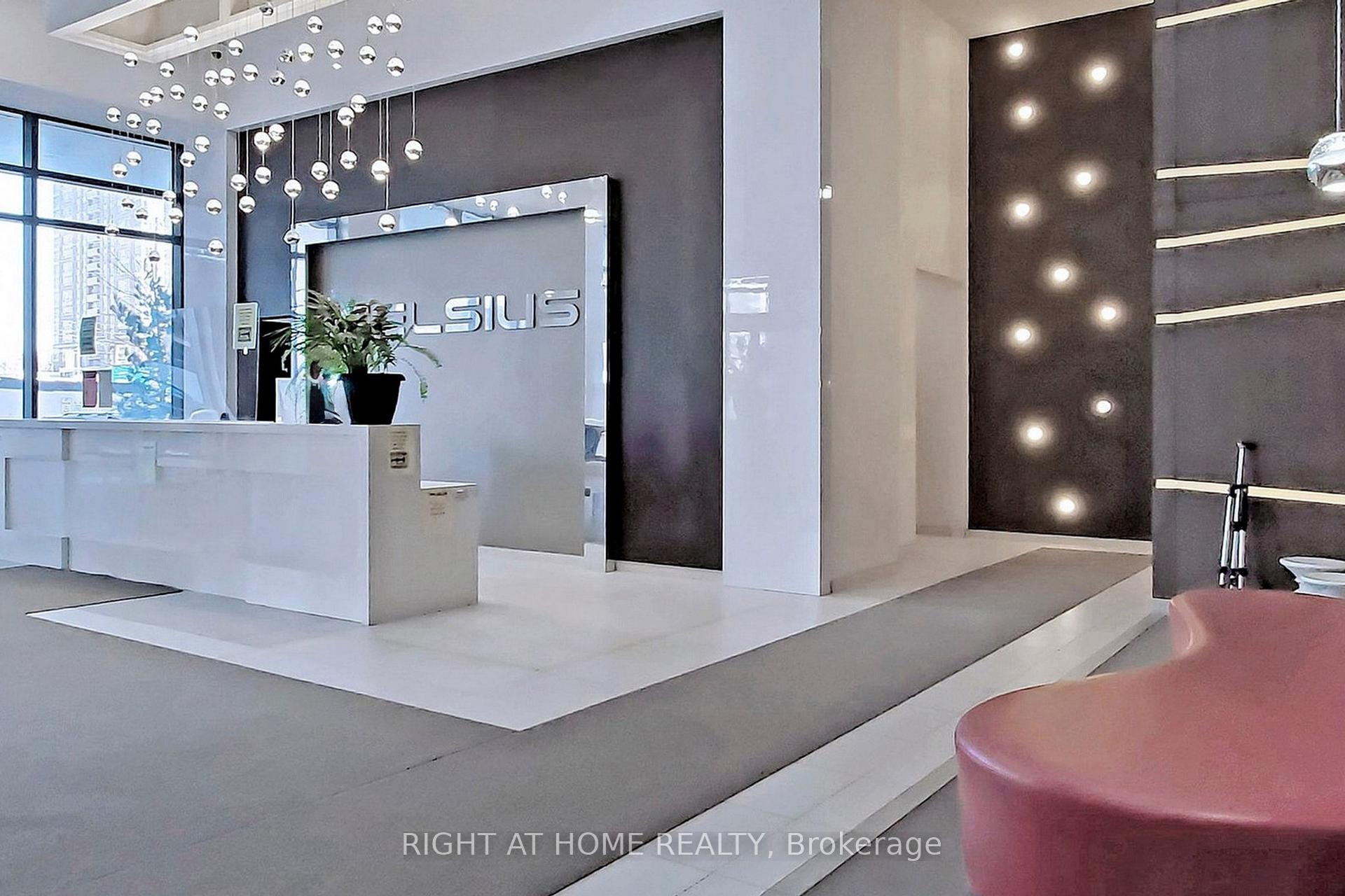 #902 - 68 Canterbury Pl, Toronto, ON M2N0H8 | 2 Bedroom 2 Bathroom Condo Apt | Image 4