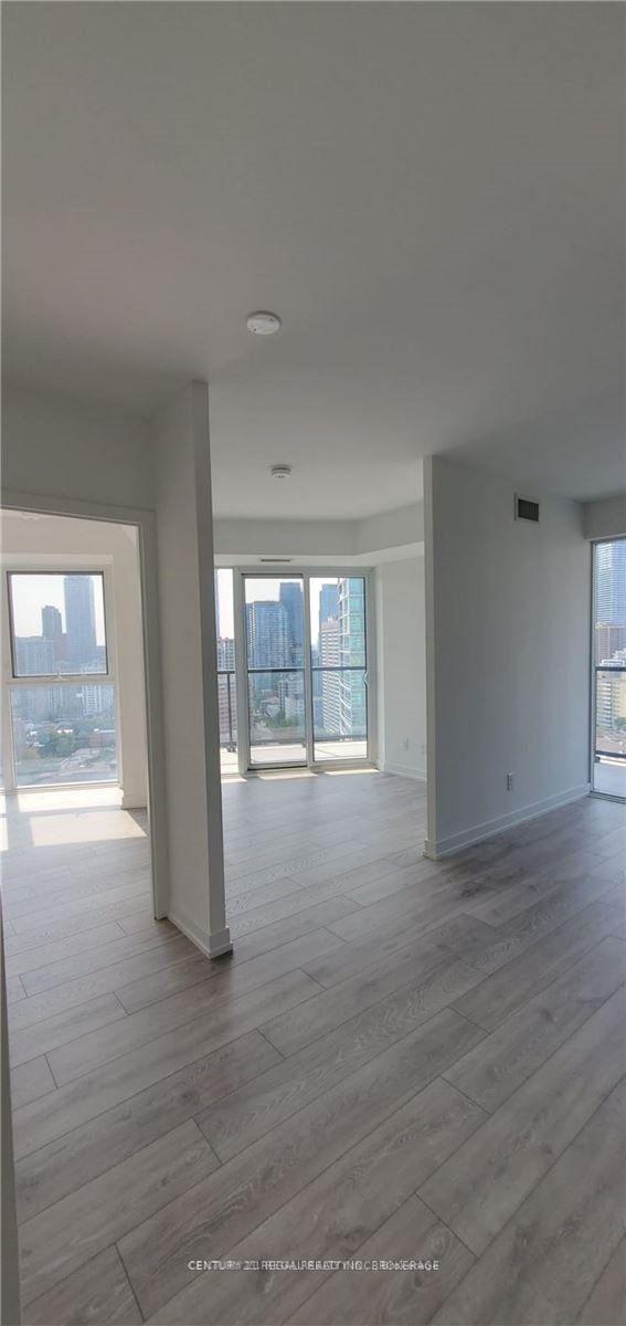 #2009 - 159 Wellesley St E, Toronto, ON M4Y0H5 | 1 Bedroom 1 Bathroom Condo Apt | Image 3