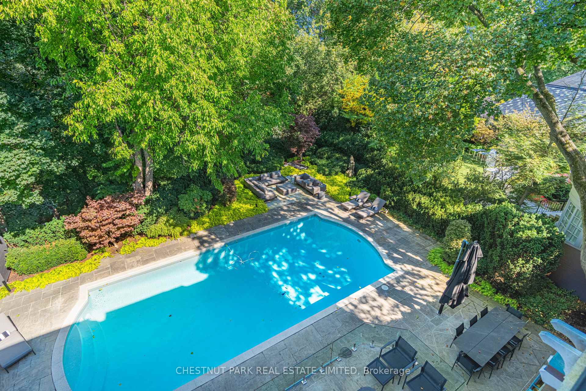 82 Chestnut Park Rd, Toronto, ON M4W2R3 | 4 Bedroom 6 Bathroom Detached House | Image 23