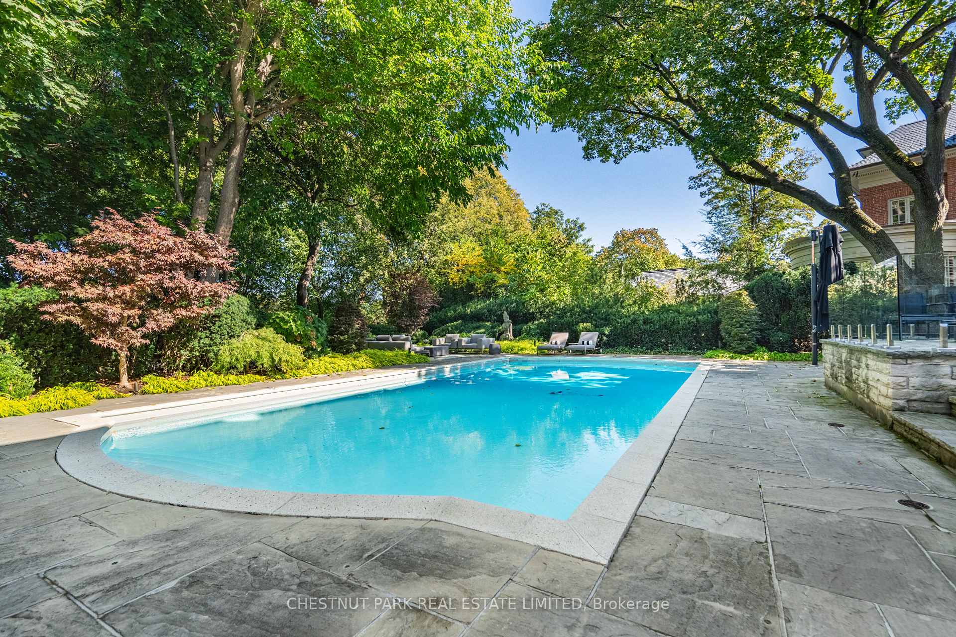 82 Chestnut Park Rd, Toronto, ON M4W2R3 | 4 Bedroom 6 Bathroom Detached House | Image 24