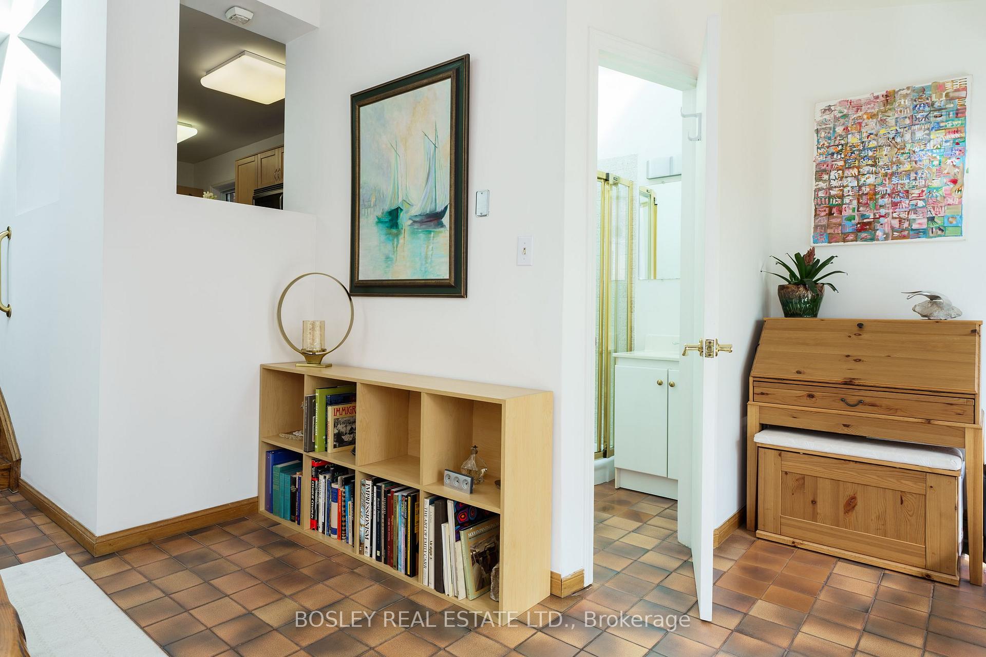 75 Willowbank Blvd, Toronto, ON M5N1G7 | 3 Bedroom 3 Bathroom Detached House | Image 12