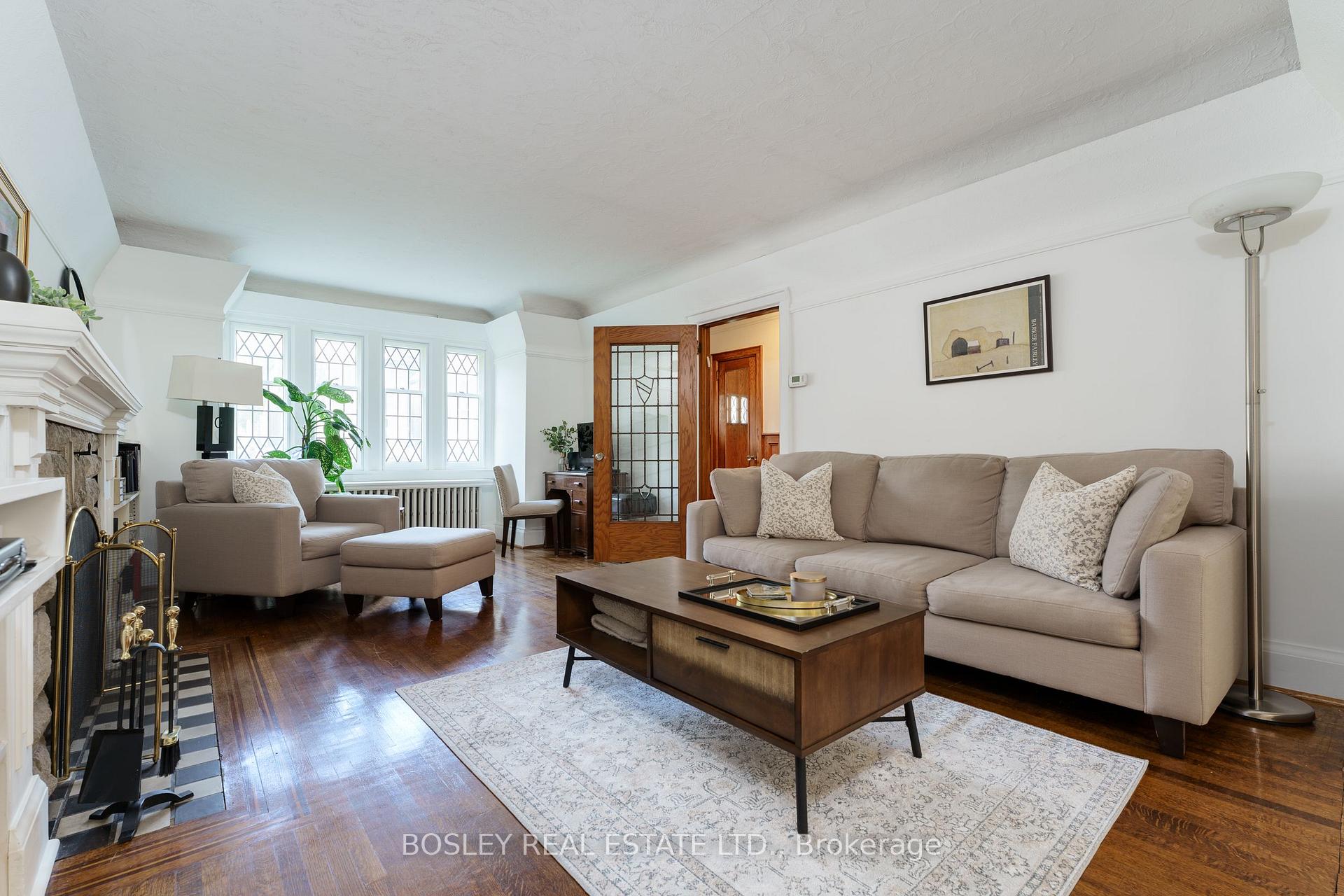 75 Willowbank Blvd, Toronto, ON M5N1G7 | 3 Bedroom 3 Bathroom Detached House | Image 5