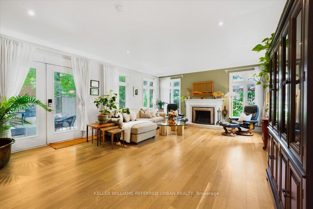 114 Anndale Dr, Toronto, ON M2N2X4 | 4 Bedroom 3 Bathroom Detached House | Image 10