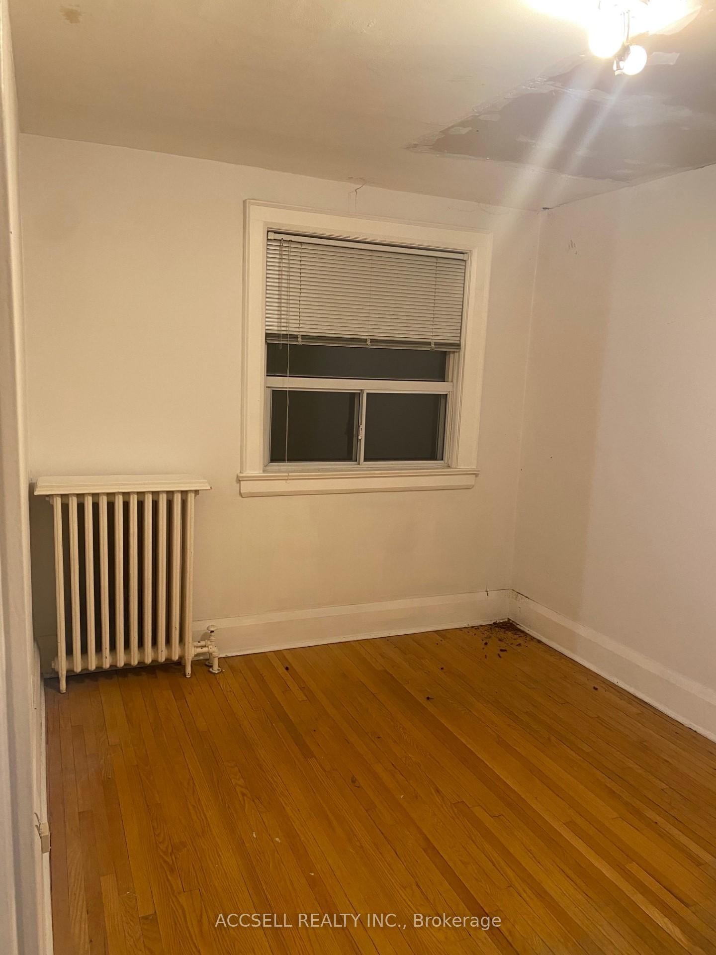 132 Holland Park Ave, Toronto, ON M6E1L6 | 3 Bedroom 2 Bathroom Detached House | Image 6