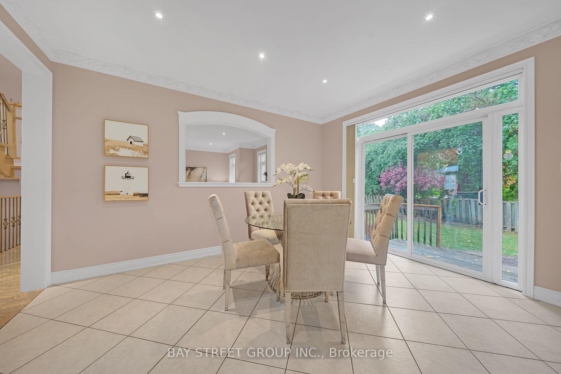 30 Creekside Rd, Toronto, ON M2M4E1 | 5 Bedroom 6 Bathroom Detached House | Image 15