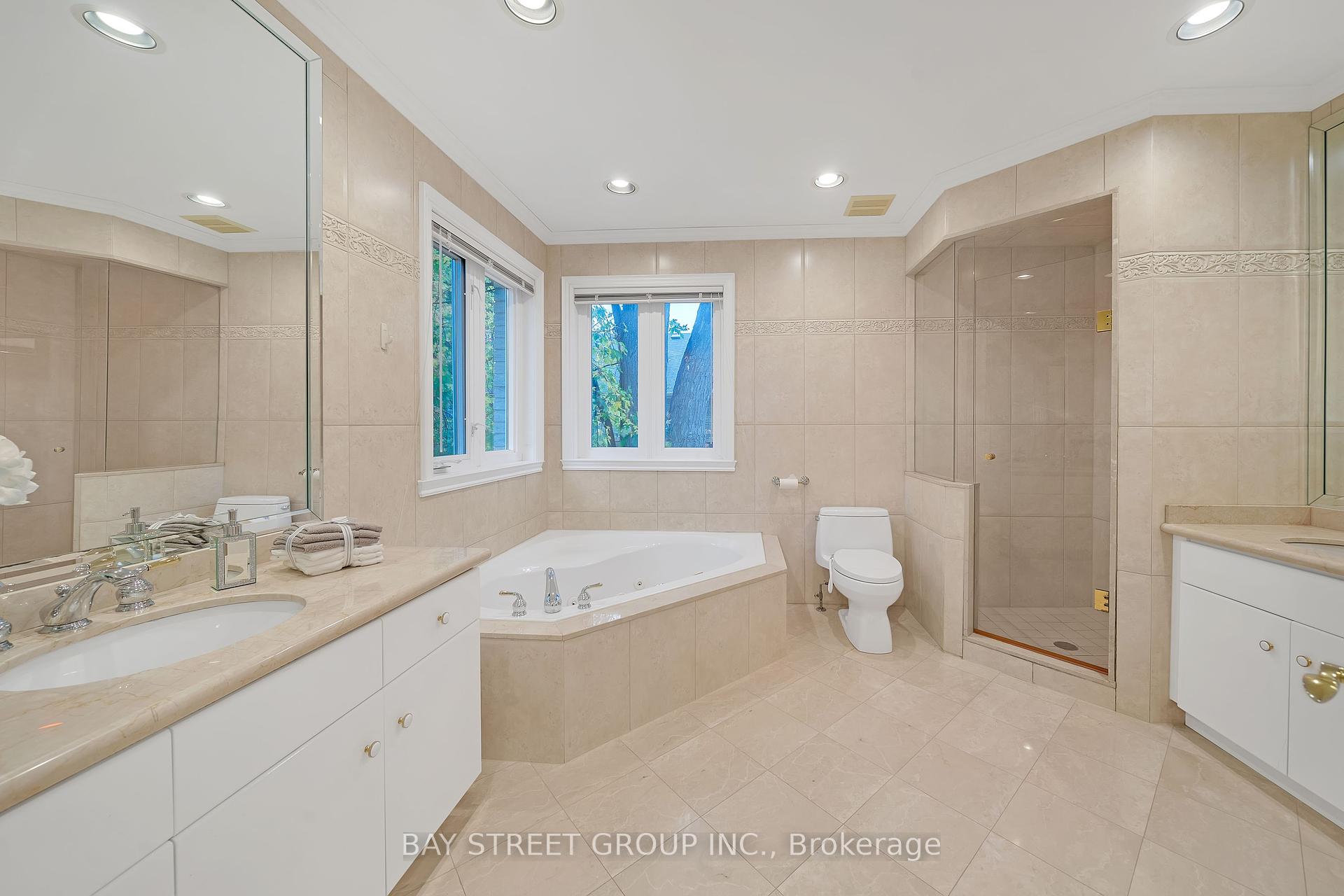 30 Creekside Rd, Toronto, ON M2M4E1 | 5 Bedroom 6 Bathroom Detached House | Image 25
