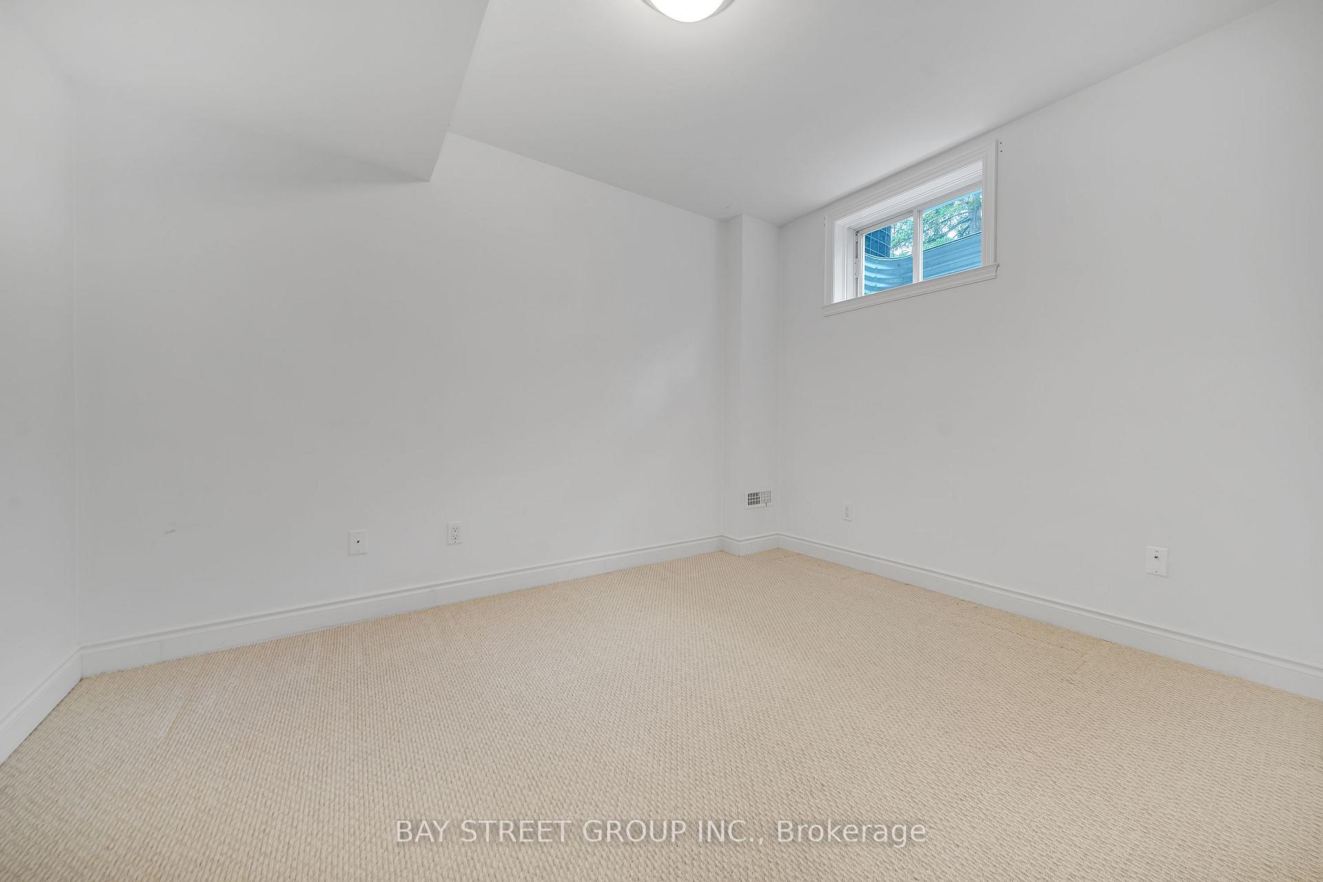 30 Creekside Rd, Toronto, ON M2M4E1 | 5 Bedroom 6 Bathroom Detached House | Image 37