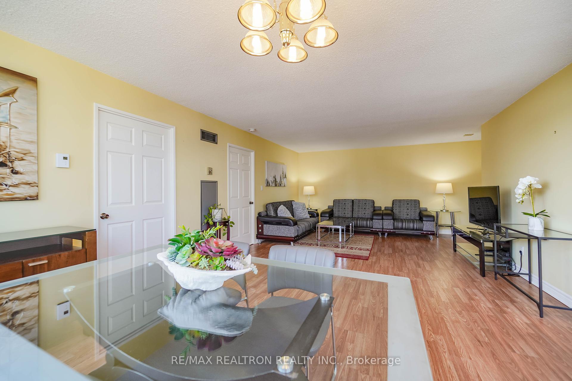 #1211 - 30 Greenfield Ave, Toronto, ON M2N6N3 | 3 Bedroom 3 Bathroom Condo Apt | Image 12