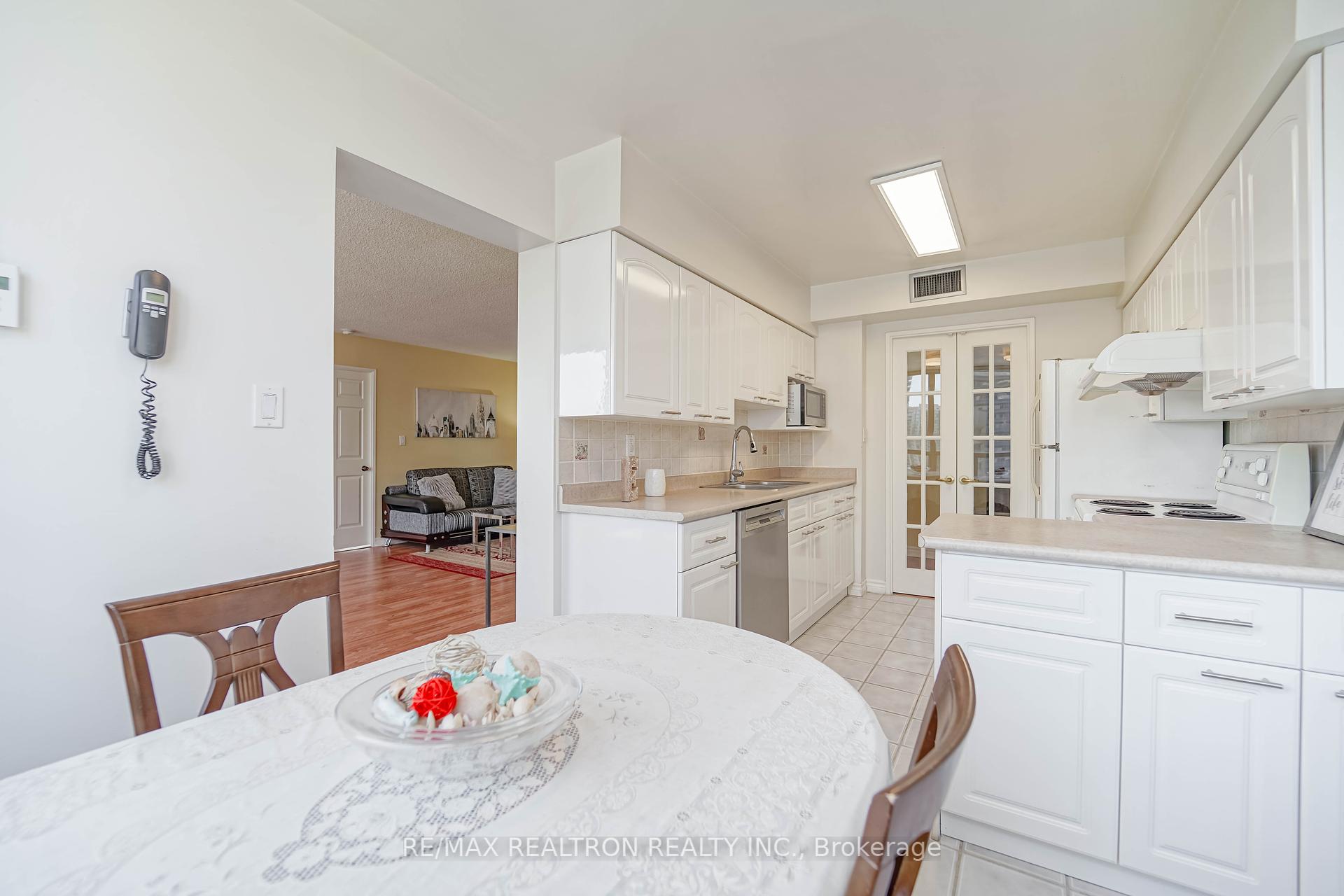 #1211 - 30 Greenfield Ave, Toronto, ON M2N6N3 | 3 Bedroom 3 Bathroom Condo Apt | Image 18