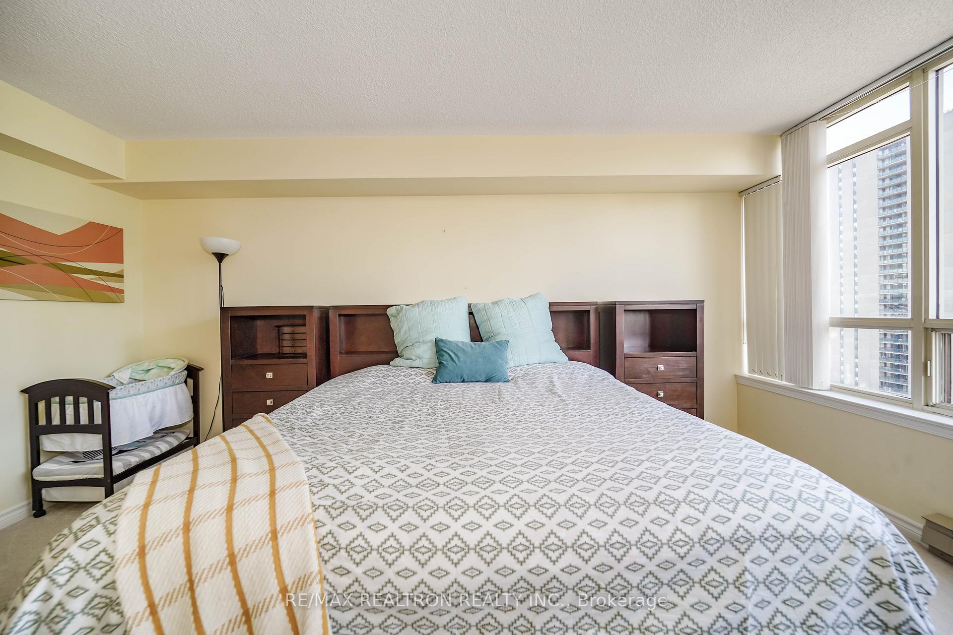 #1211 - 30 Greenfield Ave, Toronto, ON M2N6N3 | 3 Bedroom 3 Bathroom Condo Apt | Image 21