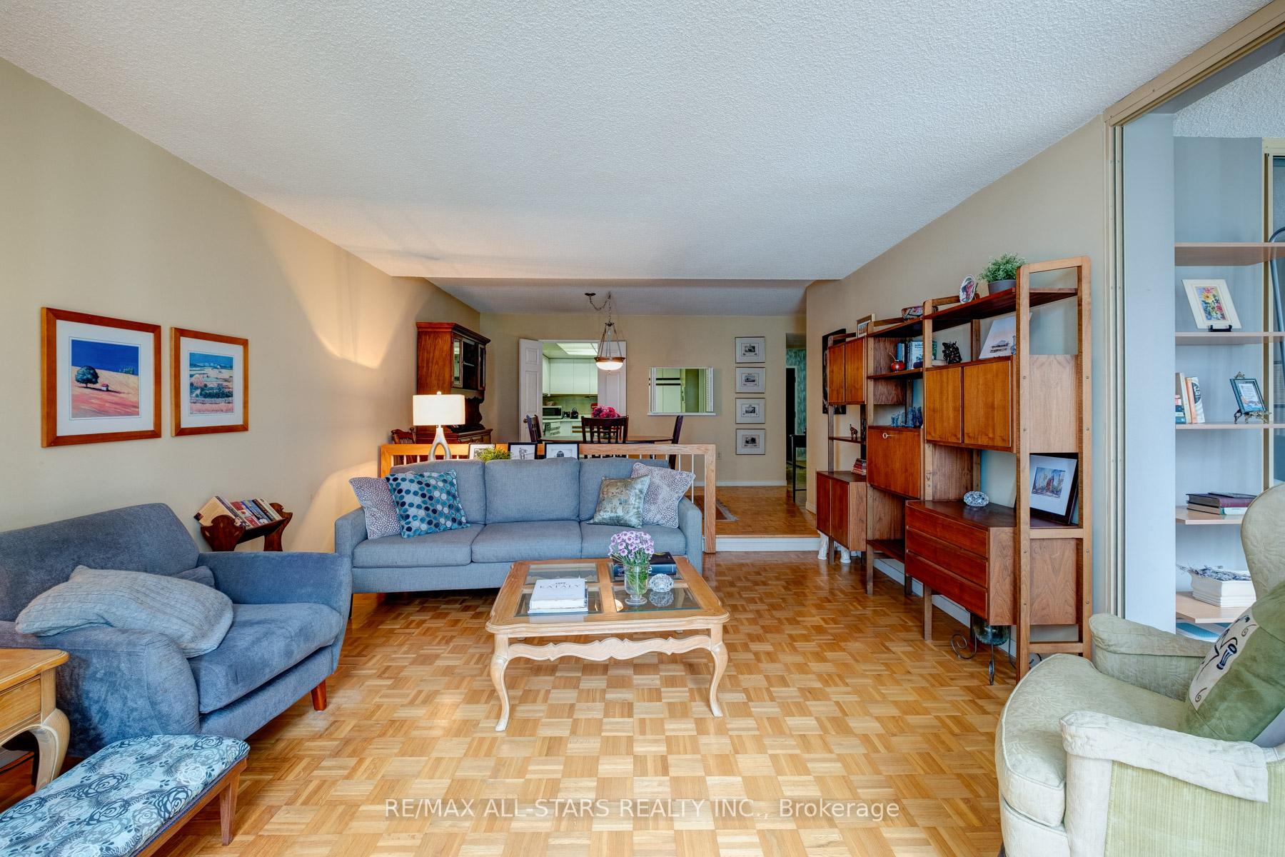 #804 - 131 Beecroft Rd, Toronto, ON M2N6G9 | 2 Bedroom 2 Bathroom Condo Apt | Image 16