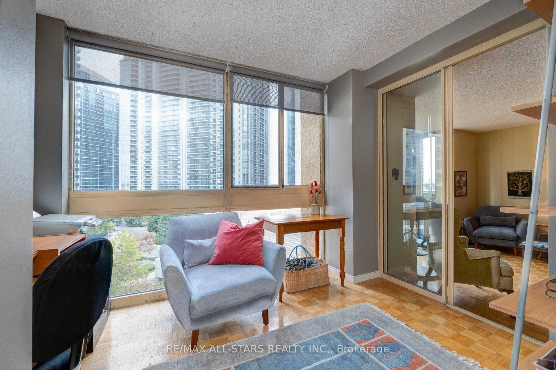 #804 - 131 Beecroft Rd, Toronto, ON M2N6G9 | 2 Bedroom 2 Bathroom Condo Apt | Image 19