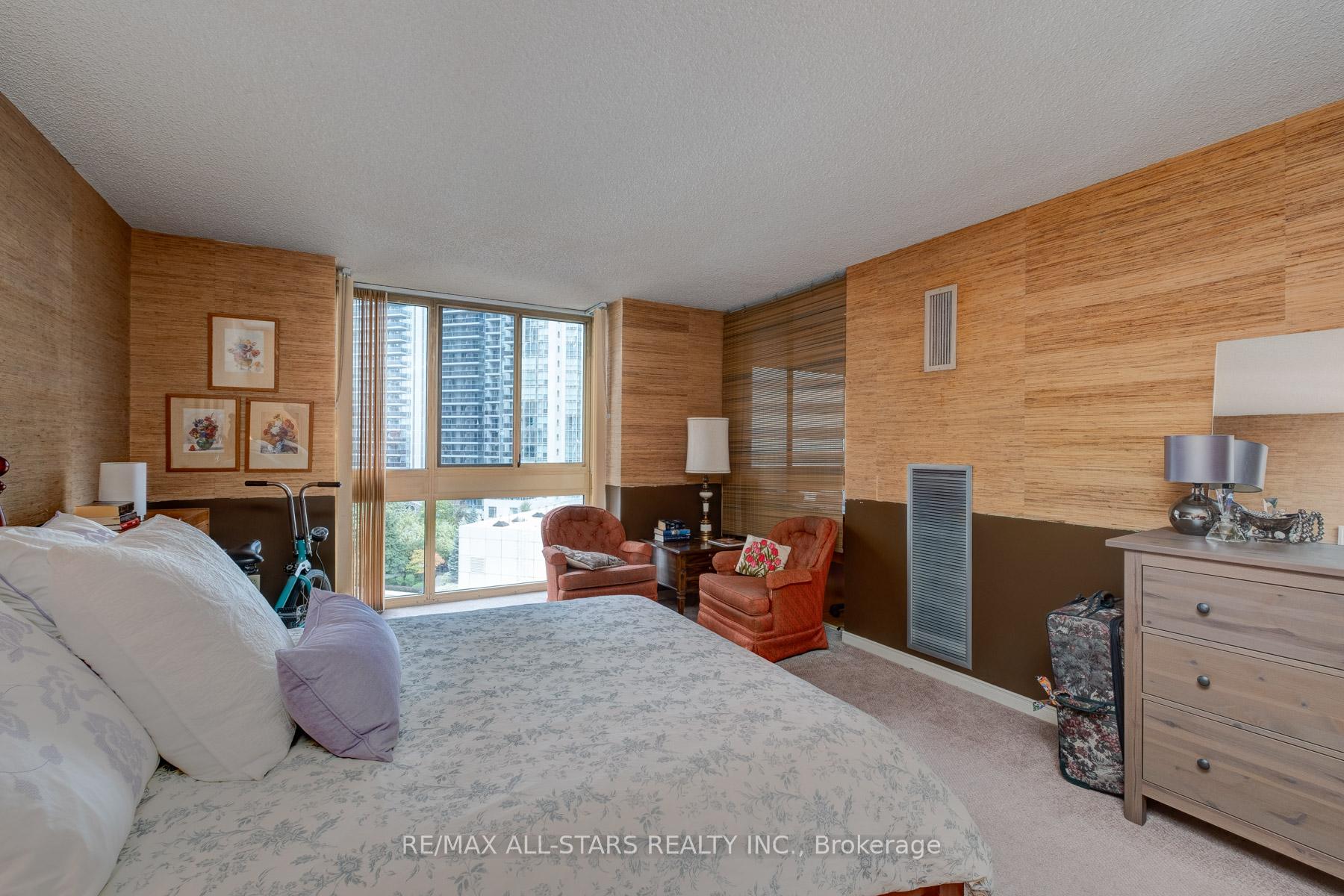 #804 - 131 Beecroft Rd, Toronto, ON M2N6G9 | 2 Bedroom 2 Bathroom Condo Apt | Image 22