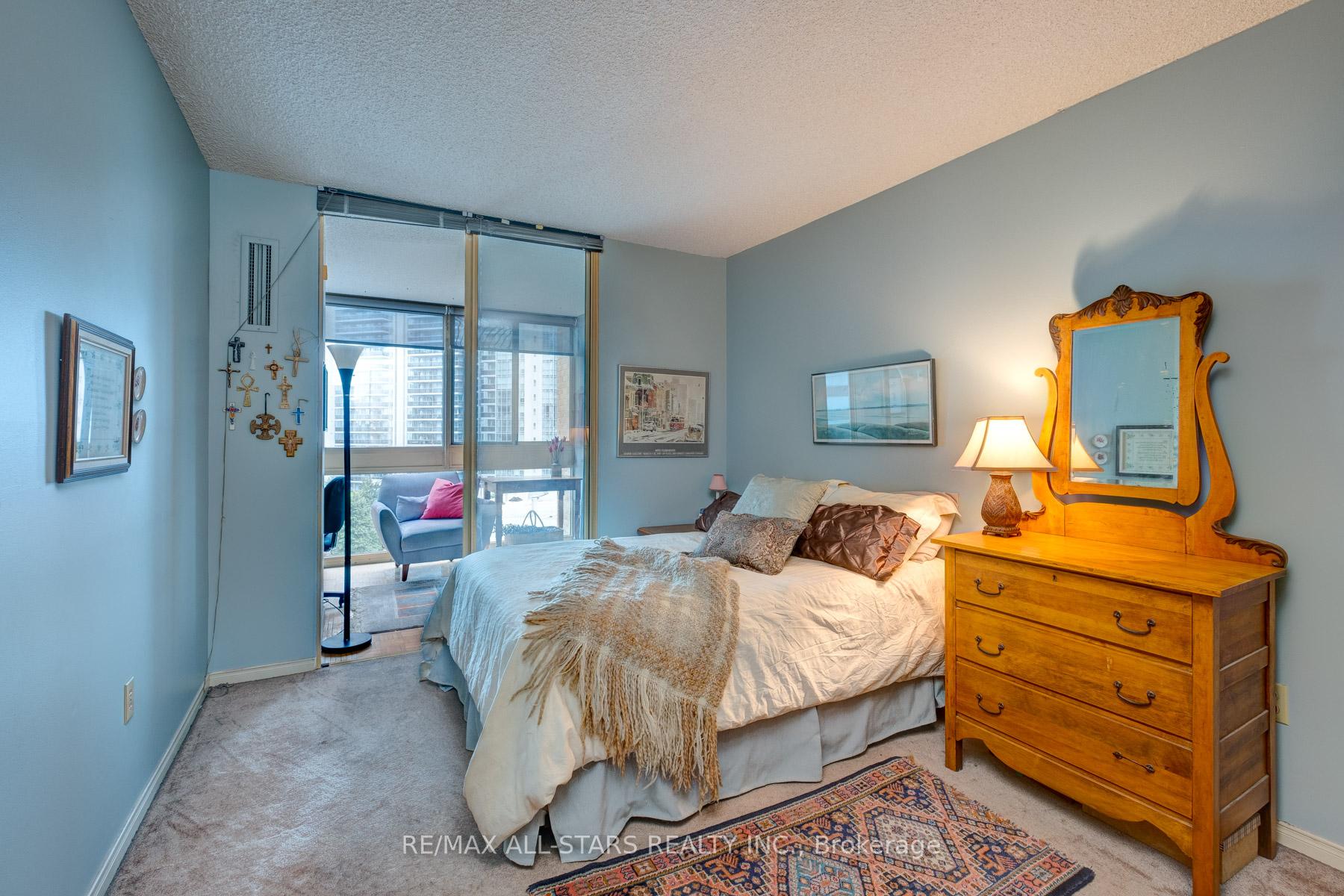 #804 - 131 Beecroft Rd, Toronto, ON M2N6G9 | 2 Bedroom 2 Bathroom Condo Apt | Image 24