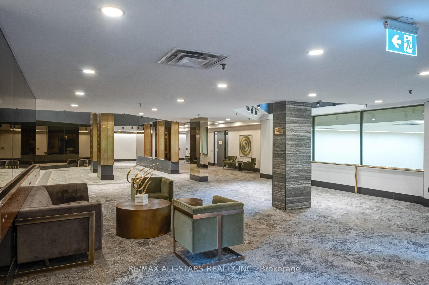 #804 - 131 Beecroft Rd, Toronto, ON M2N6G9 | 2 Bedroom 2 Bathroom Condo Apt | Image 3