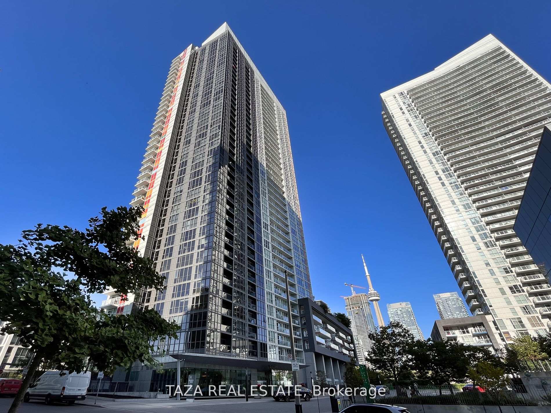 #1006 - 85 Queens Wharf Rd, Toronto, ON M5V0J9 | 3 Bedroom 2 Bathroom Condo Apt | Image 1