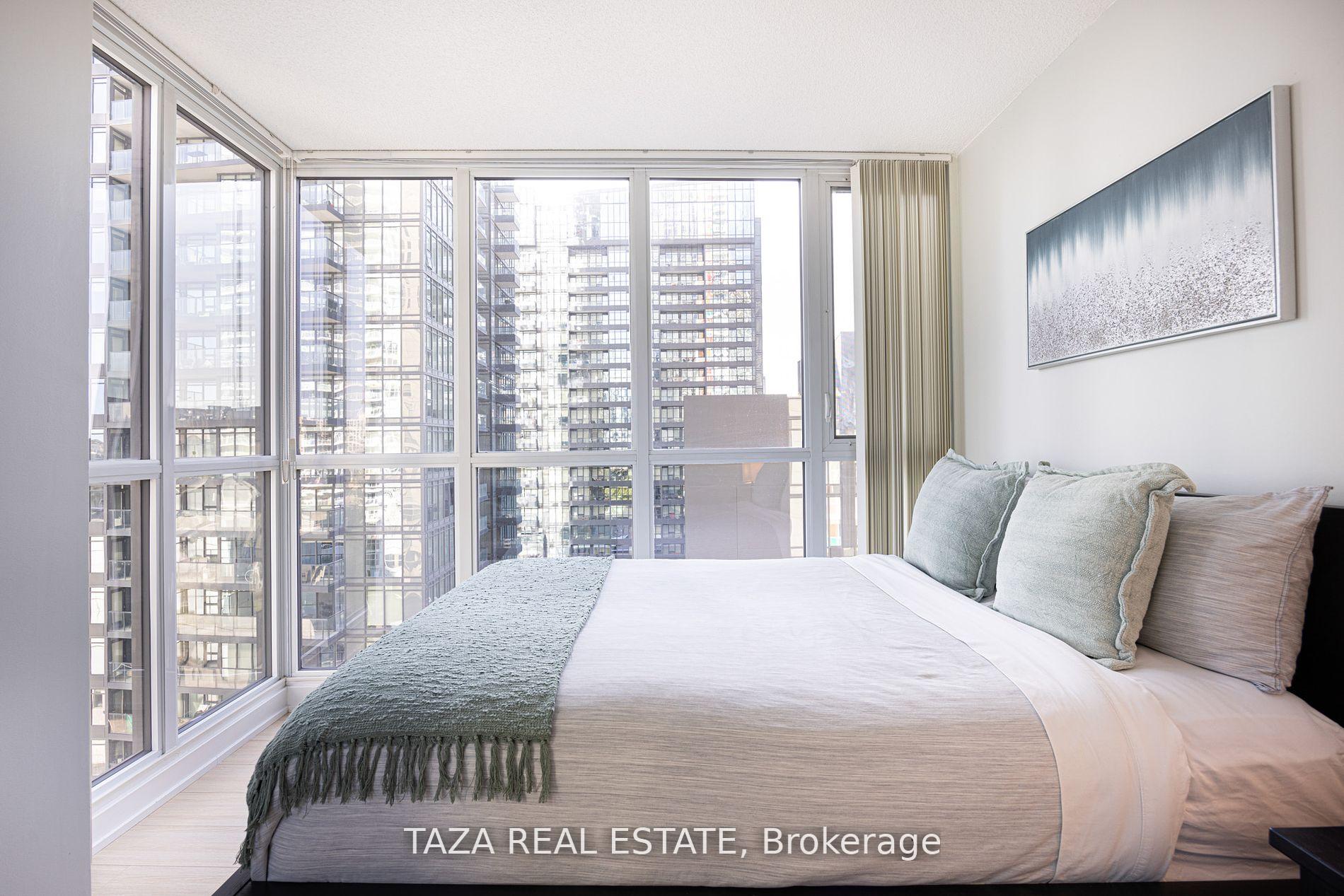 #1006 - 85 Queens Wharf Rd, Toronto, ON M5V0J9 | 3 Bedroom 2 Bathroom Condo Apt | Image 18