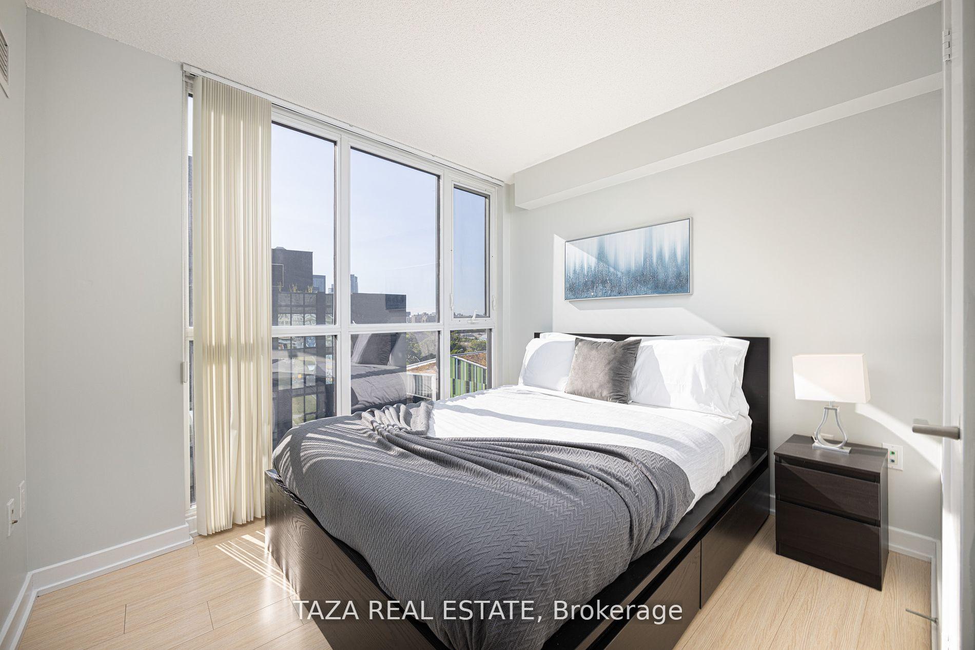 #1006 - 85 Queens Wharf Rd, Toronto, ON M5V0J9 | 3 Bedroom 2 Bathroom Condo Apt | Image 19