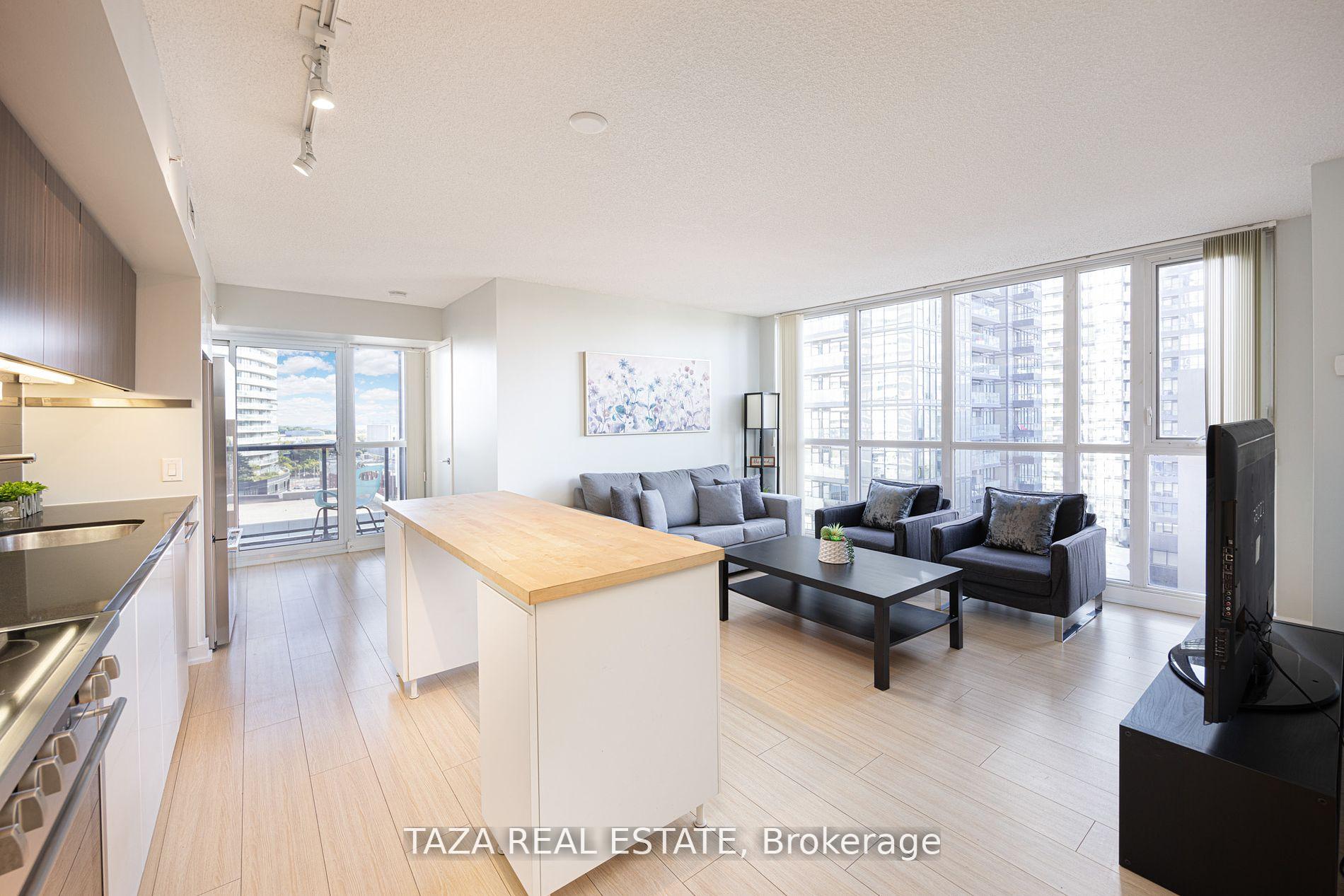 #1006 - 85 Queens Wharf Rd, Toronto, ON M5V0J9 | 3 Bedroom 2 Bathroom Condo Apt | Image 4