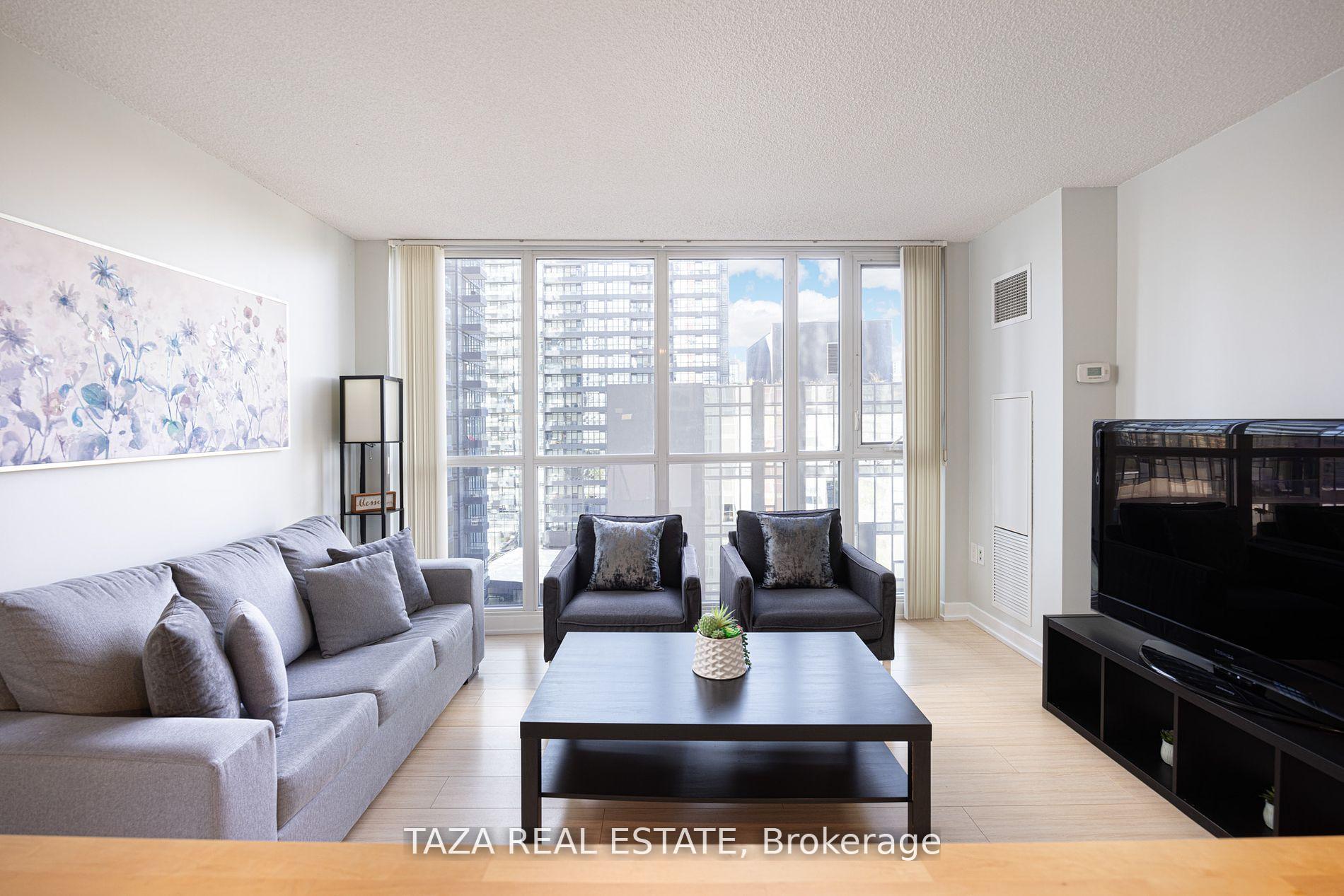 #1006 - 85 Queens Wharf Rd, Toronto, ON M5V0J9 | 3 Bedroom 2 Bathroom Condo Apt | Image 5