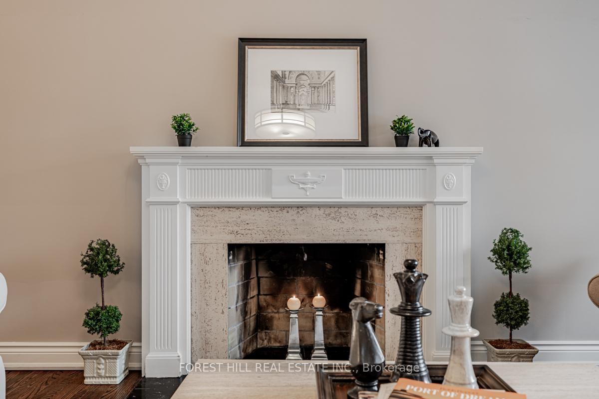 42 Heathview Ave, Toronto, ON M2K2C1 | 4 Bedroom 3 Bathroom Detached House | Image 5